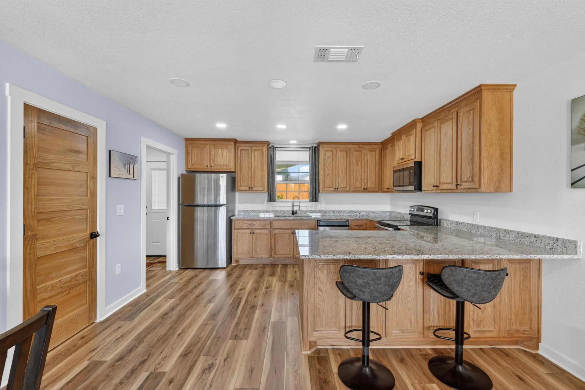 Single Family Residence For Sale in Hood County , 2308 Centaurus Way, Granbury, Texas 76048, 2 Bedroom, 2 Bathroom, Garage spaces, 1,170 Sqft, built in 2022, mls#21285328, Real Estate Agent in Granbury, Homes For Sale in Hood county, Homes For Sale in Granbury, Realtor in Granbury Texas, Real Estate Brokerage Independent Realty Texas, Luminita Cordes Realtor