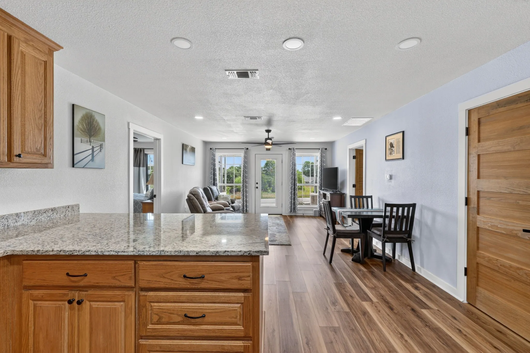 Single Family Residence For Sale in Hood County , 2308 Centaurus Way, Granbury, Texas 76048, 2 Bedroom, 2 Bathroom, Garage spaces, 1,170 Sqft, built in 2022, mls#21285328, Real Estate Agent in Granbury, Homes For Sale in Hood county, Homes For Sale in Granbury, Realtor in Granbury Texas, Real Estate Brokerage Independent Realty Texas, Luminita Cordes Realtor