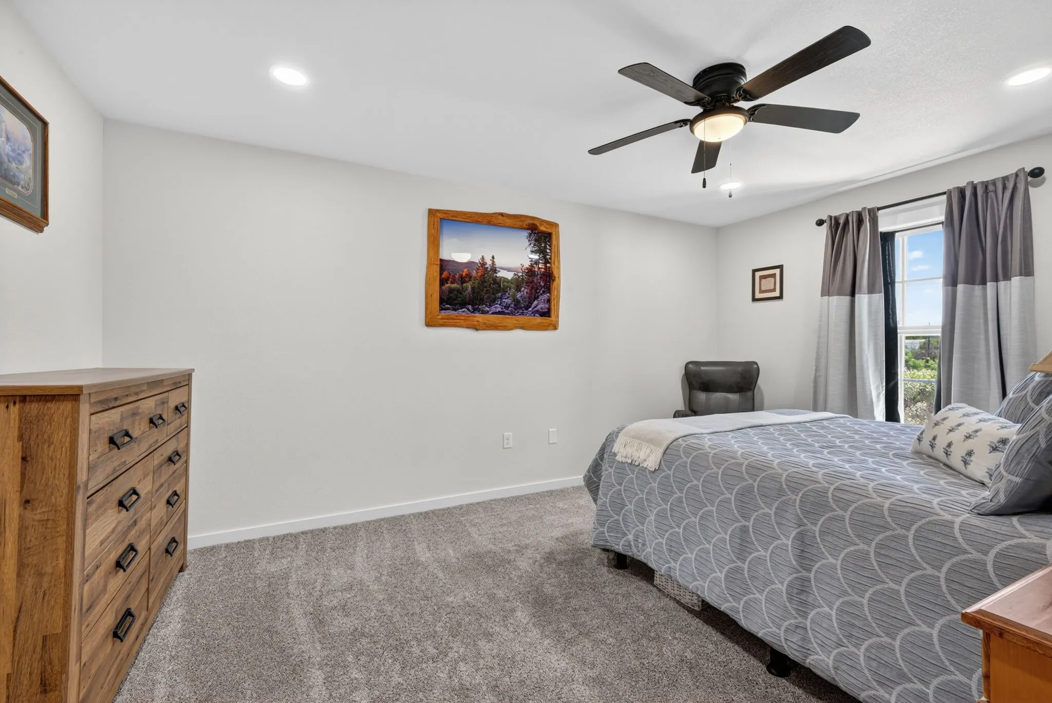 Single Family Residence For Sale in Hood County , 2308 Centaurus Way, Granbury, Texas 76048, 2 Bedroom, 2 Bathroom, Garage spaces, 1,170 Sqft, built in 2022, mls#21285328, Real Estate Agent in Granbury, Homes For Sale in Hood county, Homes For Sale in Granbury, Realtor in Granbury Texas, Real Estate Brokerage Independent Realty Texas, Luminita Cordes Realtor