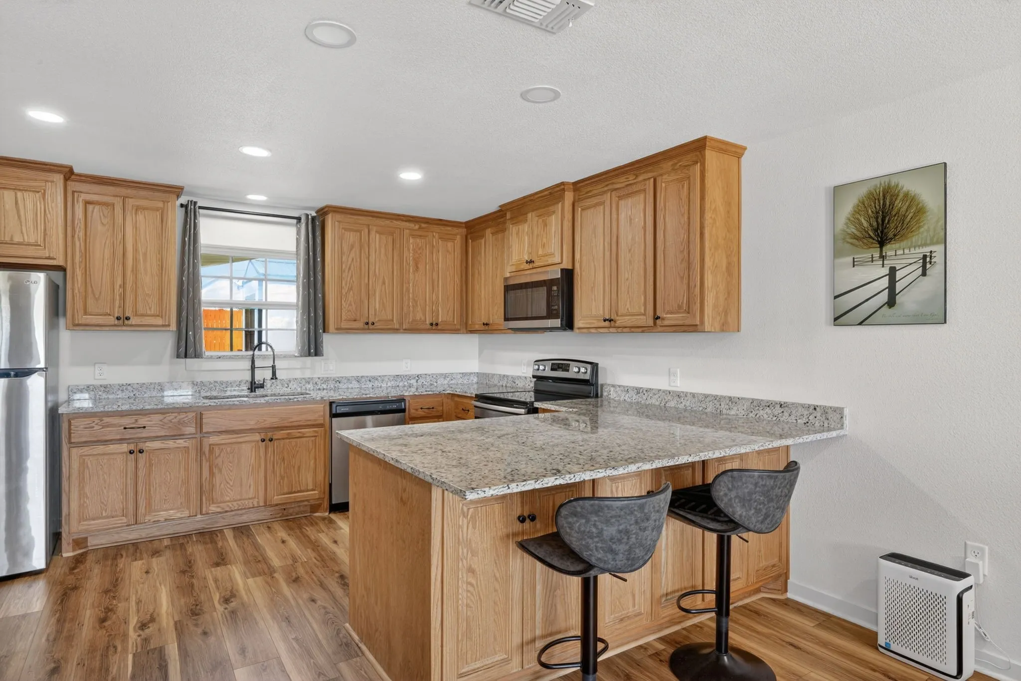 Single Family Residence For Sale in Hood County , 2308 Centaurus Way, Granbury, Texas 76048, 2 Bedroom, 2 Bathroom, Garage spaces, 1,170 Sqft, built in 2022, mls#21285328, Real Estate Agent in Granbury, Homes For Sale in Hood county, Homes For Sale in Granbury, Realtor in Granbury Texas, Real Estate Brokerage Independent Realty Texas, Luminita Cordes Realtor