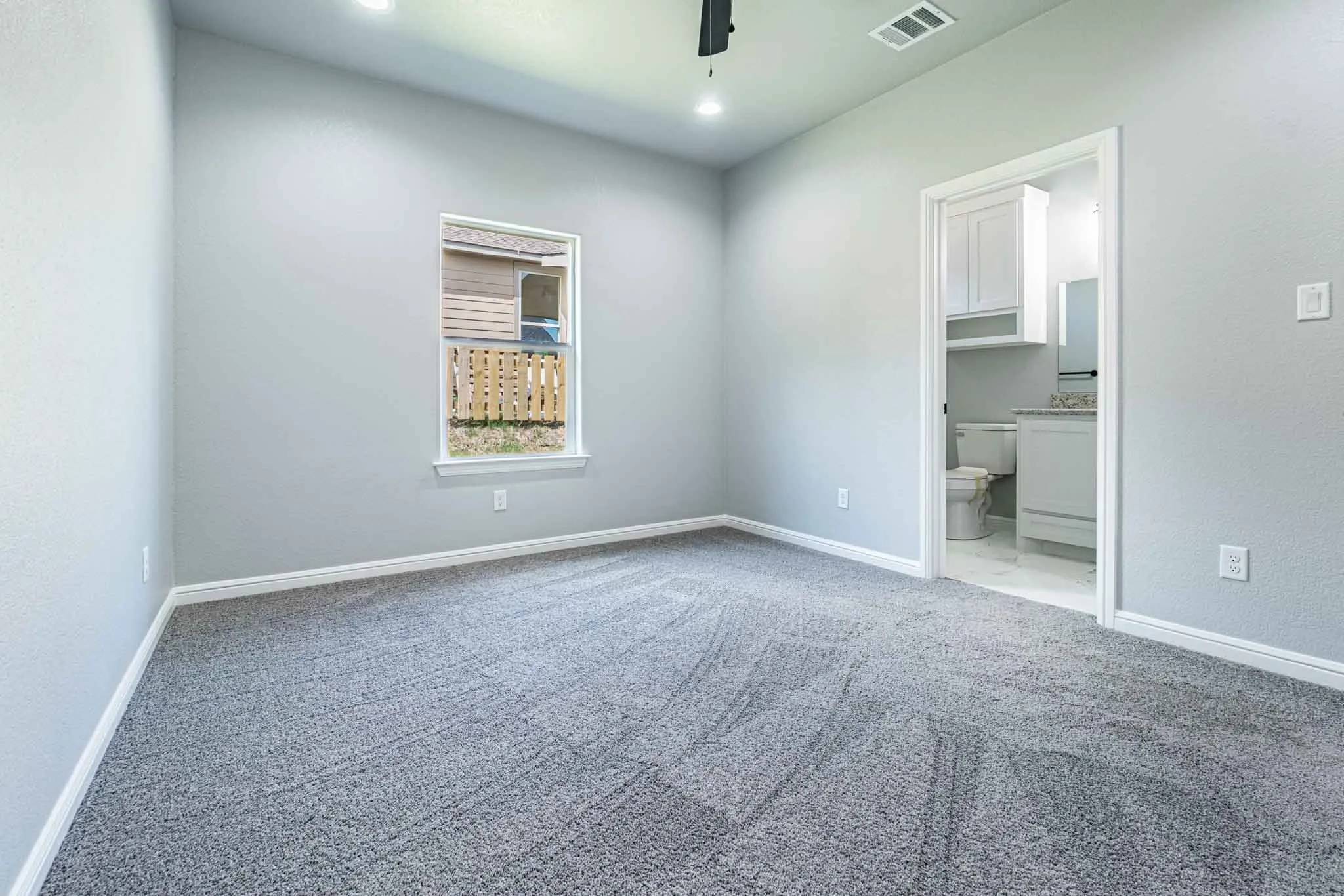 Single Family Residence For Sale in Hood County , 4315 Mountain Hollow Drive, Granbury, Texas 76048, 3 Bedroom, 2 Bathroom, Garage spaces, 1,160 Sqft, built in 2026, mls#21280391, Real Estate Agent in Granbury, Homes For Sale in Hood county, Homes For Sale in Granbury, Realtor in Granbury Texas, Real Estate Brokerage Independent Realty Texas, Luminita Cordes Realtor