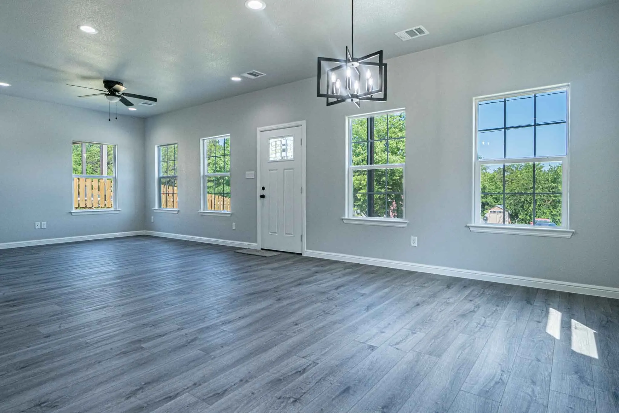 Single Family Residence For Sale in Hood County , 4315 Mountain Hollow Drive, Granbury, Texas 76048, 3 Bedroom, 2 Bathroom, Garage spaces, 1,160 Sqft, built in 2026, mls#21280391, Real Estate Agent in Granbury, Homes For Sale in Hood county, Homes For Sale in Granbury, Realtor in Granbury Texas, Real Estate Brokerage Independent Realty Texas, Luminita Cordes Realtor