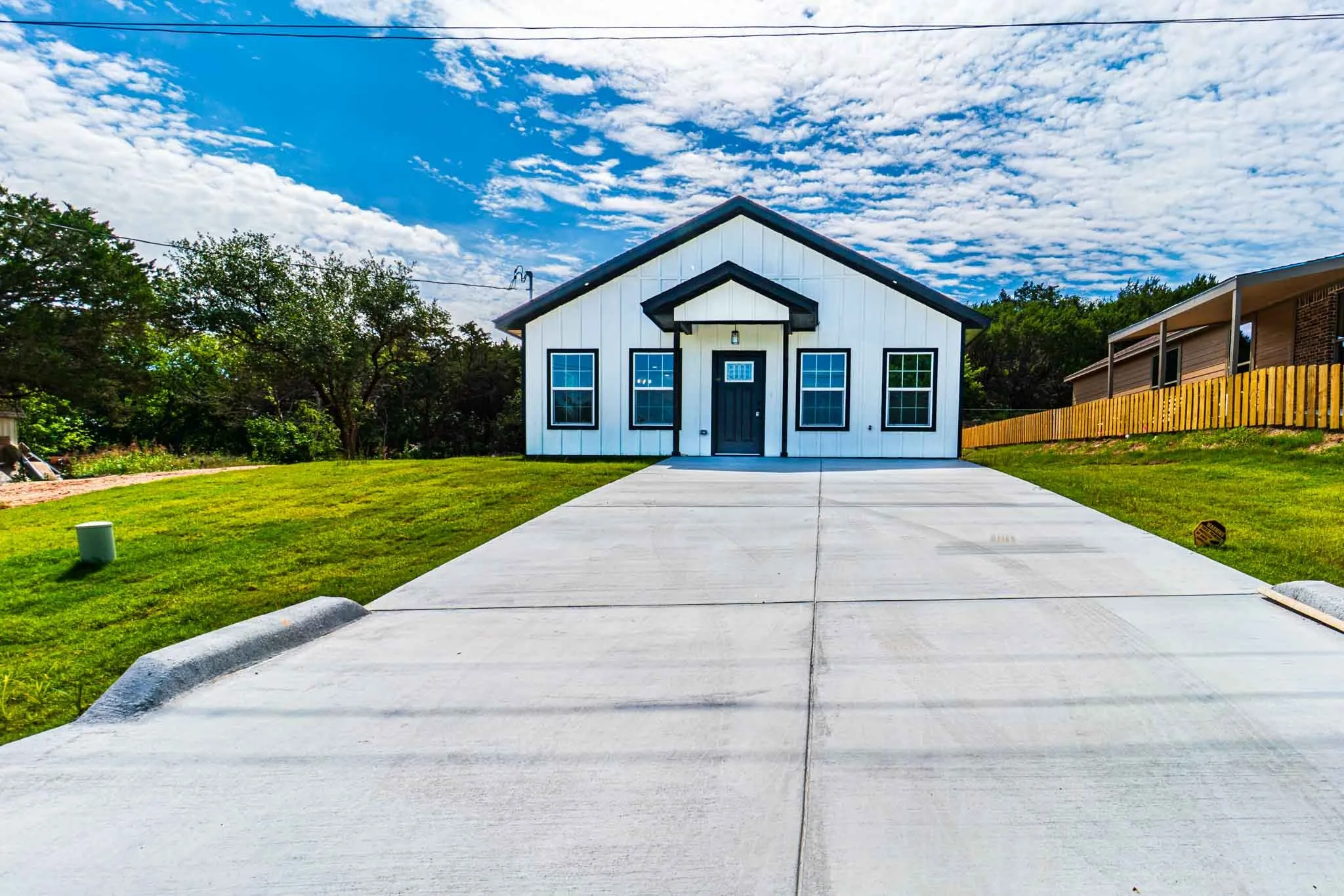 Single Family Residence For Sale in Hood County , 4315 Mountain Hollow Drive, Granbury, Texas 76048, 3 Bedroom, 2 Bathroom, Garage spaces, 1,160 Sqft, built in 2026, mls#21280391, Real Estate Agent in Granbury, Homes For Sale in Hood county, Homes For Sale in Granbury, Realtor in Granbury Texas, Real Estate Brokerage Independent Realty Texas, Luminita Cordes Realtor