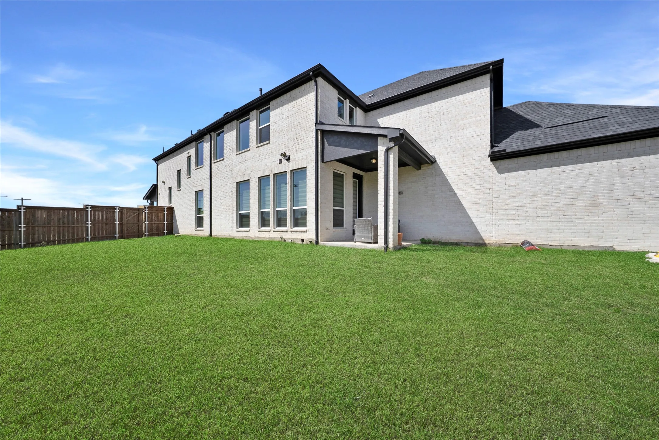 Single Family Residence For Sale in Collin County , 15513 Fringe Tree Road, Frisco, Texas 75035, 4 Bedroom, 4 Bathroom, 2 Garage spaces, 3,421 Sqft, built in 2023, mls#21289893, Real Estate Agent in Frisco, Homes For Sale in Collin county, Homes For Sale in Frisco, Realtor in Frisco Texas, Real Estate Brokerage Independent Realty Texas, Luminita Cordes Realtor