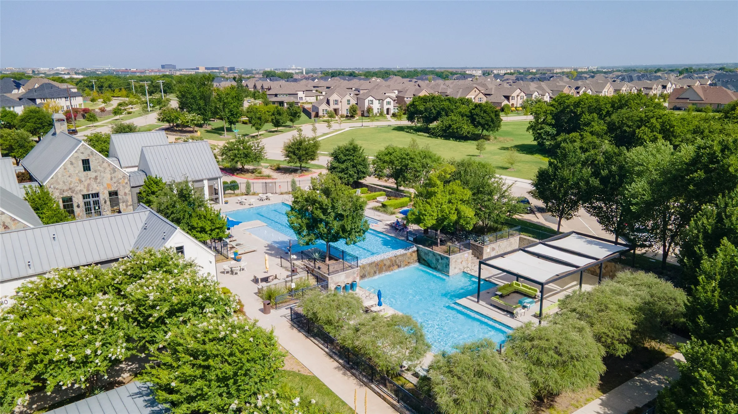 Single Family Residence For Sale in Collin County , 15513 Fringe Tree Road, Frisco, Texas 75035, 4 Bedroom, 4 Bathroom, 2 Garage spaces, 3,421 Sqft, built in 2023, mls#21289893, Real Estate Agent in Frisco, Homes For Sale in Collin county, Homes For Sale in Frisco, Realtor in Frisco Texas, Real Estate Brokerage Independent Realty Texas, Luminita Cordes Realtor