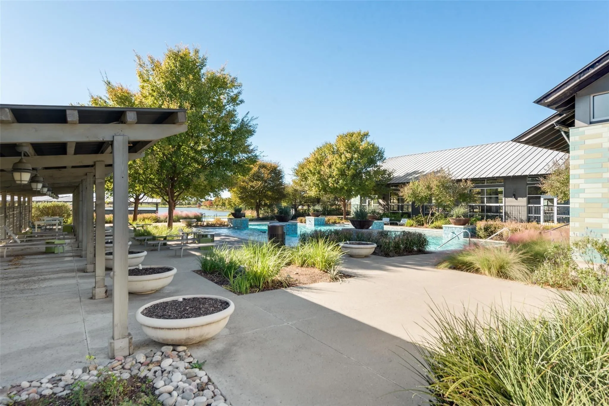 Single Family Residence For Sale in Denton County , 1416 9th Street, Argyle, Texas 76226, 4 Bedroom, 4 Bathroom, 3 Garage spaces, 3,721 Sqft, built in 2015, mls#21290743, Real Estate Agent in Argyle, Homes For Sale in Denton county, Homes For Sale in Argyle, Realtor in Argyle Texas, Real Estate Brokerage Independent Realty Texas, Luminita Cordes Realtor