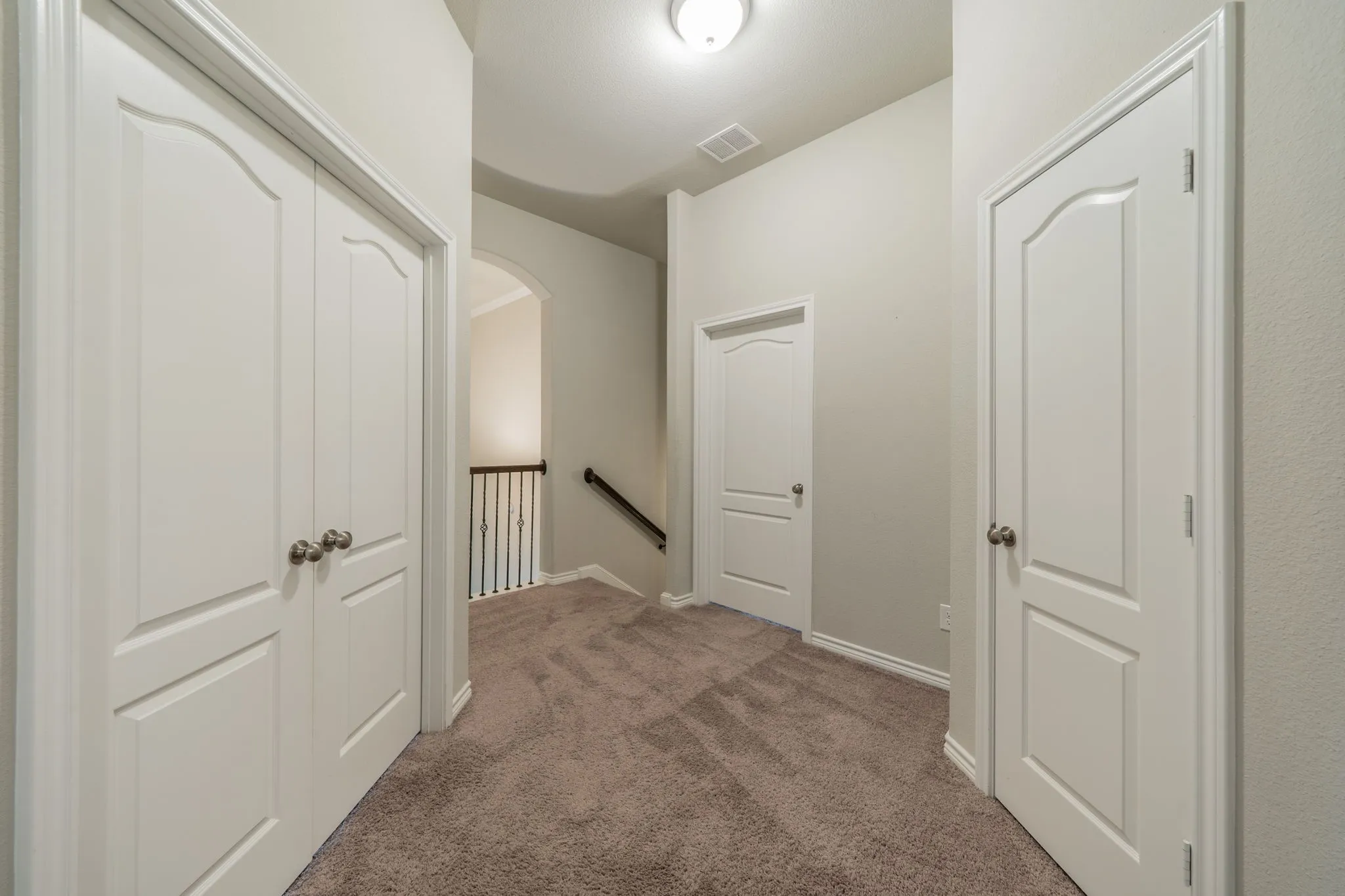 Single Family Residence For Sale in Tarrant County , 5904 Richmond Drive, North Richland Hills, Texas 76180, 4 Bedroom, 3 Bathroom, 2 Garage spaces, 3,130 Sqft, built in 2017, mls#21289989, Real Estate Agent in North Richland Hills, Homes For Sale in Tarrant county, Homes For Sale in North Richland Hills, Realtor in North Richland Hills Texas, Real Estate Brokerage Independent Realty Texas, Luminita Cordes Realtor