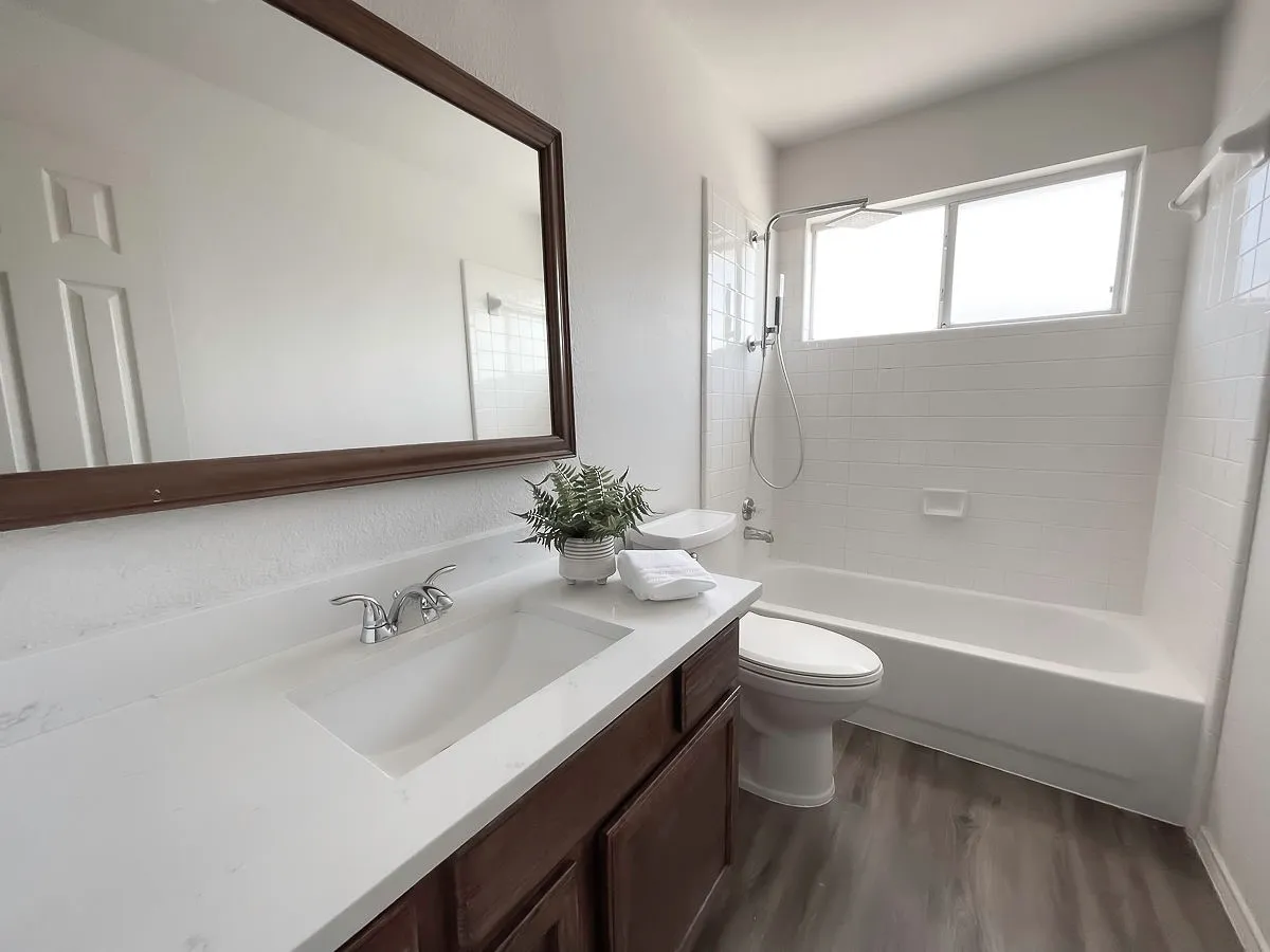 Single Family Residence For Sale in Dallas County , 7305 Gillon Drive, Rowlett, Texas 75089, 4 Bedroom, 3 Bathroom, 2 Garage spaces, 2,372 Sqft, built in 1995, mls#21289656, Real Estate Agent in Rowlett, Homes For Sale in Dallas county, Homes For Sale in Rowlett, Realtor in Rowlett Texas, Real Estate Brokerage Independent Realty Texas, Luminita Cordes Realtor