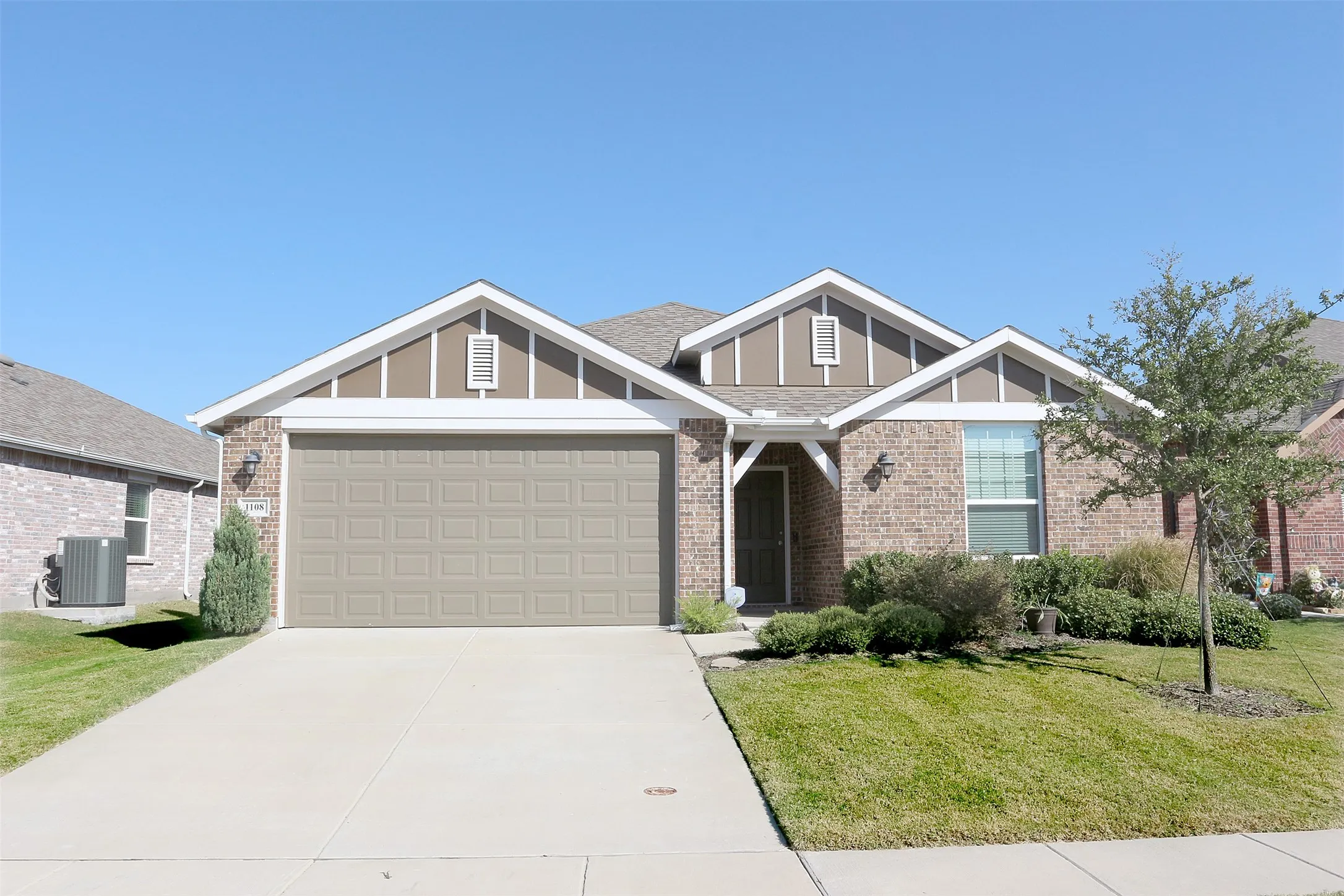Single Family Residence For Rent in Collin County , 1108 Kingston Court, Anna, Texas 75409, 4 Bedroom, 3 Bathroom, 2 Garage spaces, 2,098 Sqft, built in 2016, mls#21290818, Real Estate Agent in Anna, Homes For Rent in Collin county, Homes For Rent in Anna, Realtor in Anna Texas, Real Estate Brokerage Independent Realty Texas, Luminita Cordes Realtor