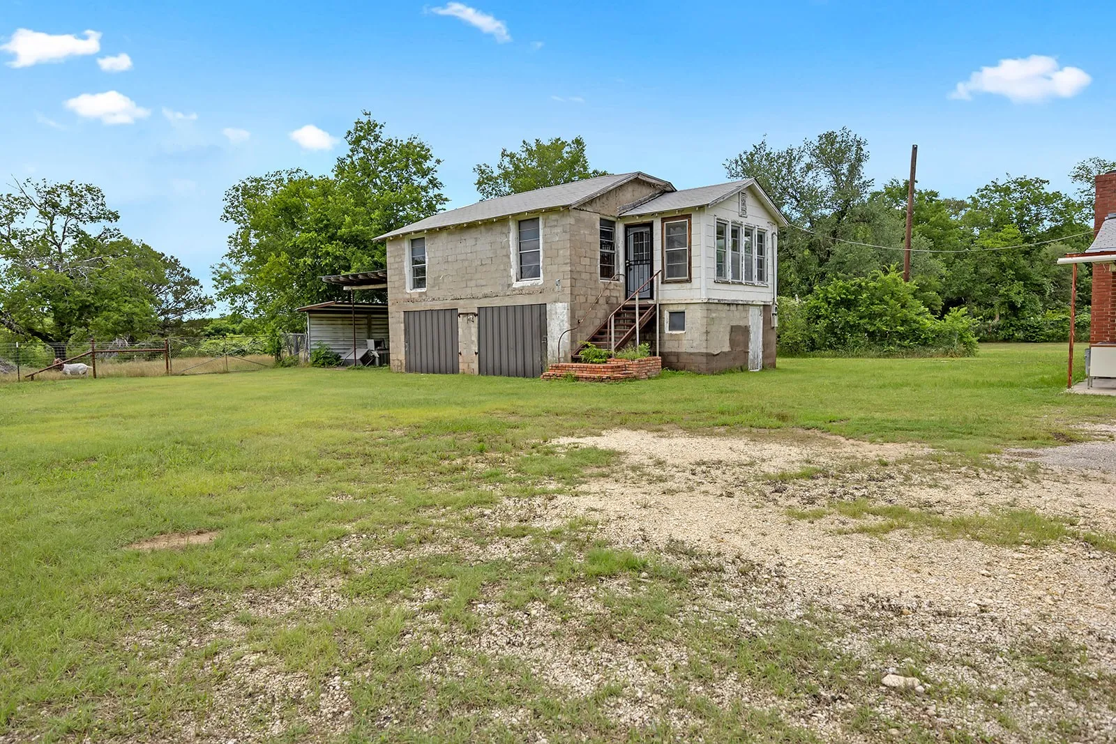 Single Family Residence For Sale in Bosque County , 601 John Street, Morgan, Texas 76671, 2 Bedroom, 2 Bathroom, Garage spaces, 1,590 Sqft, built in 1960, Price $375,000, mls#21288836, Real Estate Agent in Morgan, Homes For Sale in Bosque county, Homes For Sale in Morgan, Realtor in Morgan Texas, Real Estate Brokerage Independent Realty Texas, Luminita Cordes Realtor