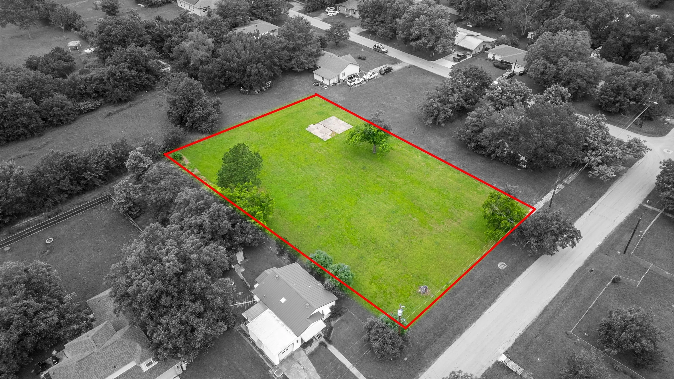 Unimproved Land For Sale in Hunt County , 606 Main Street, Greenville, Texas 75401, 0, 0, Garage spaces, 0 Sqft, built in 0, mls#21290835, Real Estate Agent in Greenville, Homes For Sale in Hunt county, Homes For Sale in Greenville, Realtor in Greenville Texas, Real Estate Brokerage Independent Realty Texas, Luminita Cordes Realtor