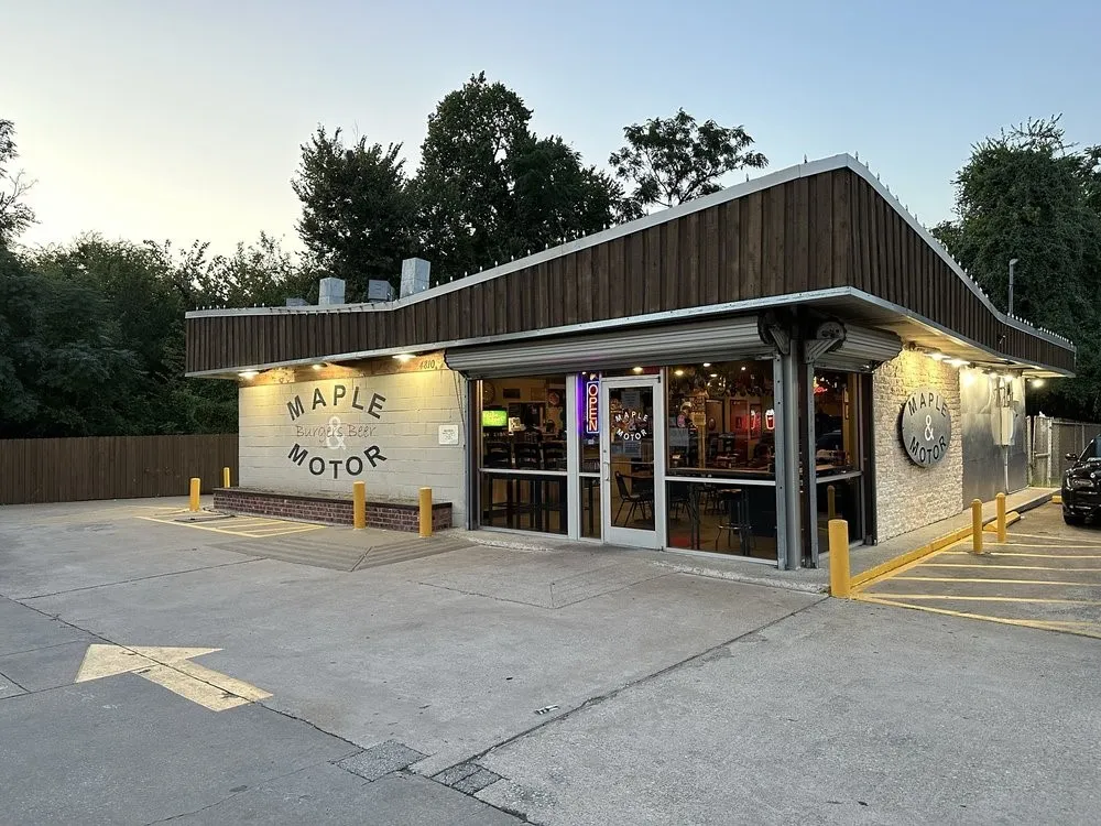 Walkable location near Maple & Motor, Ojeda’s, Oishii, Starbucks, and Kroger