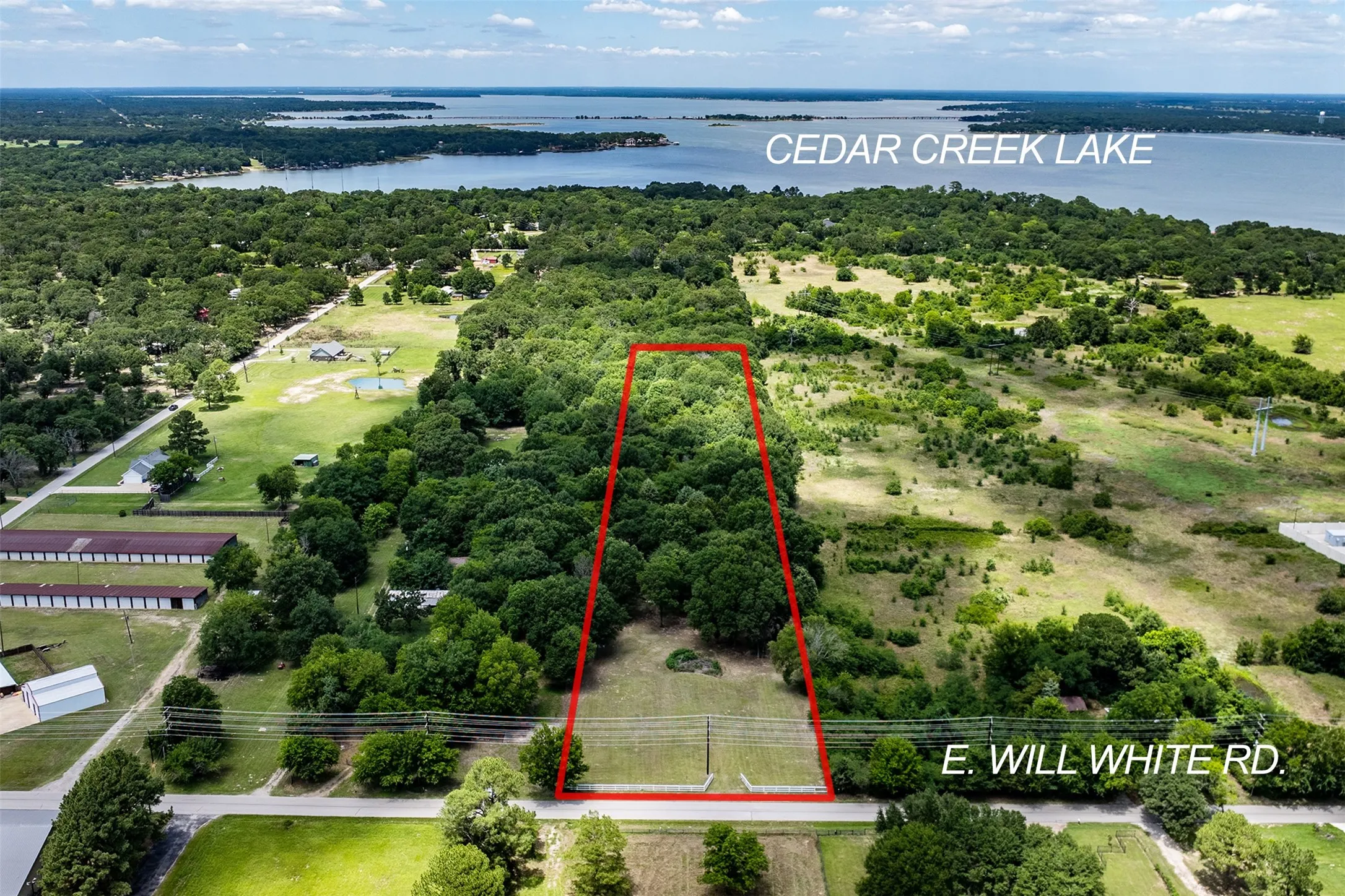 Improved Land For Sale in Henderson County , 212 E Will White Road, Tool, Texas 75143, 0, 0, Garage spaces, 0 Sqft, built in 0, Price $180,000, mls#21290822, Real Estate Agent in Tool, Homes For Sale in Henderson county, Homes For Sale in Tool, Realtor in Tool Texas, Real Estate Brokerage Independent Realty Texas, Luminita Cordes Realtor