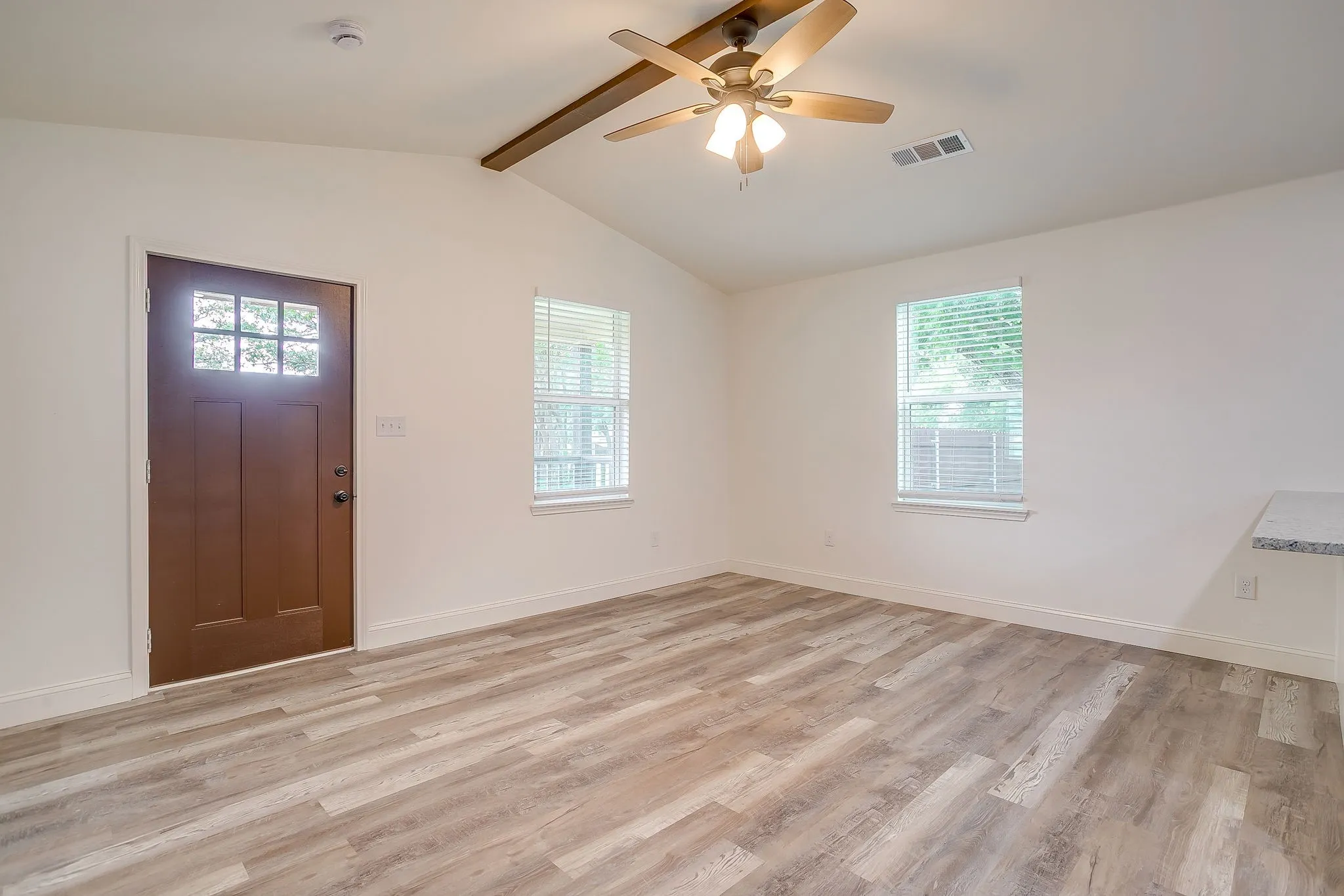 Single Family Residence For Sale in Parker County , 1115 Hanover Street, Weatherford, Texas 76086, 3 Bedroom, 1 Bathroom, Garage spaces, 1,118 Sqft, built in 0, mls#21290862, Real Estate Agent in Weatherford, Homes For Sale in Parker county, Homes For Sale in Weatherford, Realtor in Weatherford Texas, Real Estate Brokerage Independent Realty Texas, Luminita Cordes Realtor