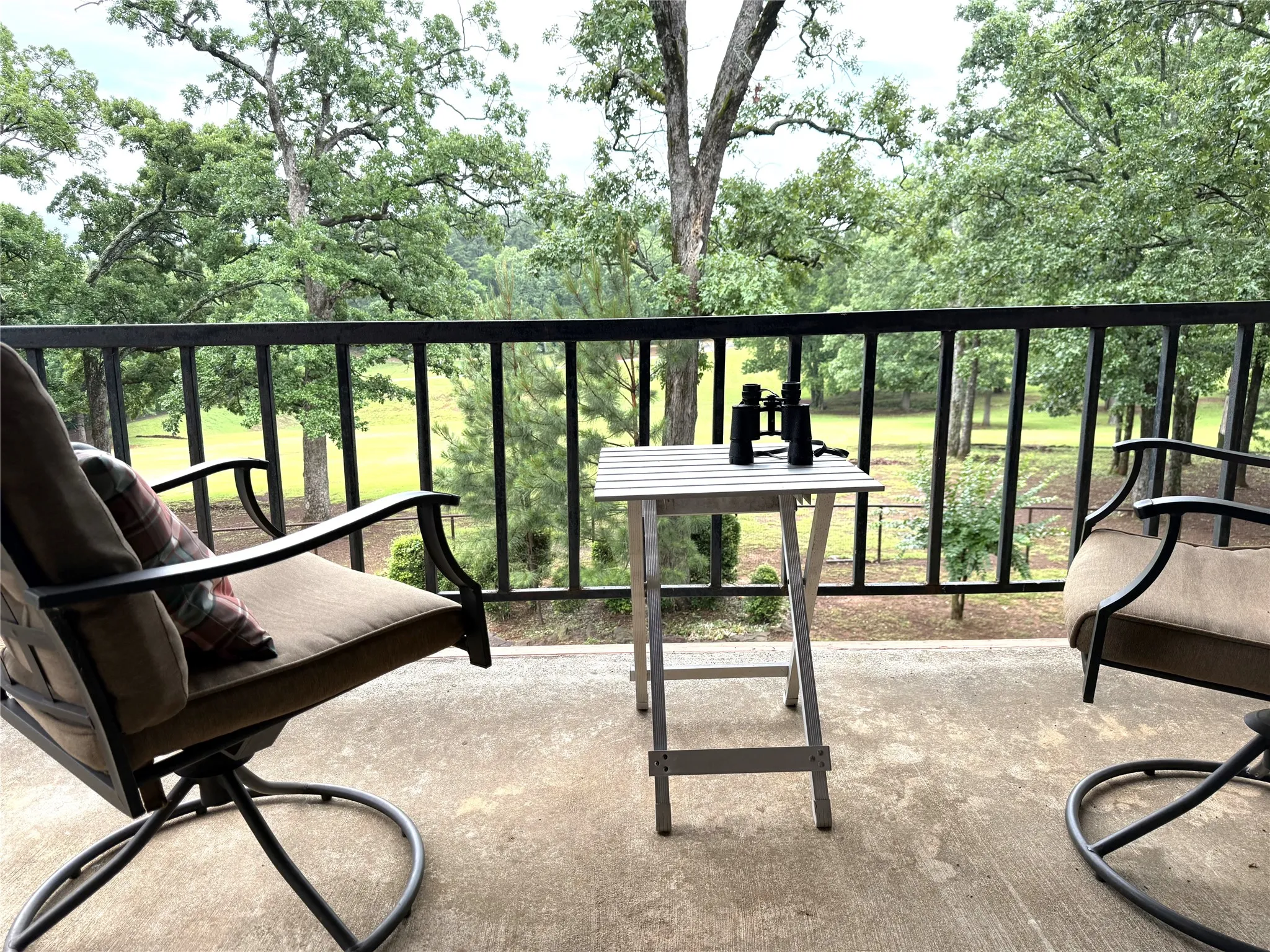 Single Family Residence For Sale in Van Zandt County , 440 VZ County Road 4814, Ben Wheeler, Texas 75754, 3 Bedroom, 3 Bathroom, Garage spaces, 2,008 Sqft, built in 1999, mls#21290868, Real Estate Agent in Ben Wheeler, Homes For Sale in Van Zandt county, Homes For Sale in Ben Wheeler, Realtor in Ben Wheeler Texas, Real Estate Brokerage Independent Realty Texas, Luminita Cordes Realtor