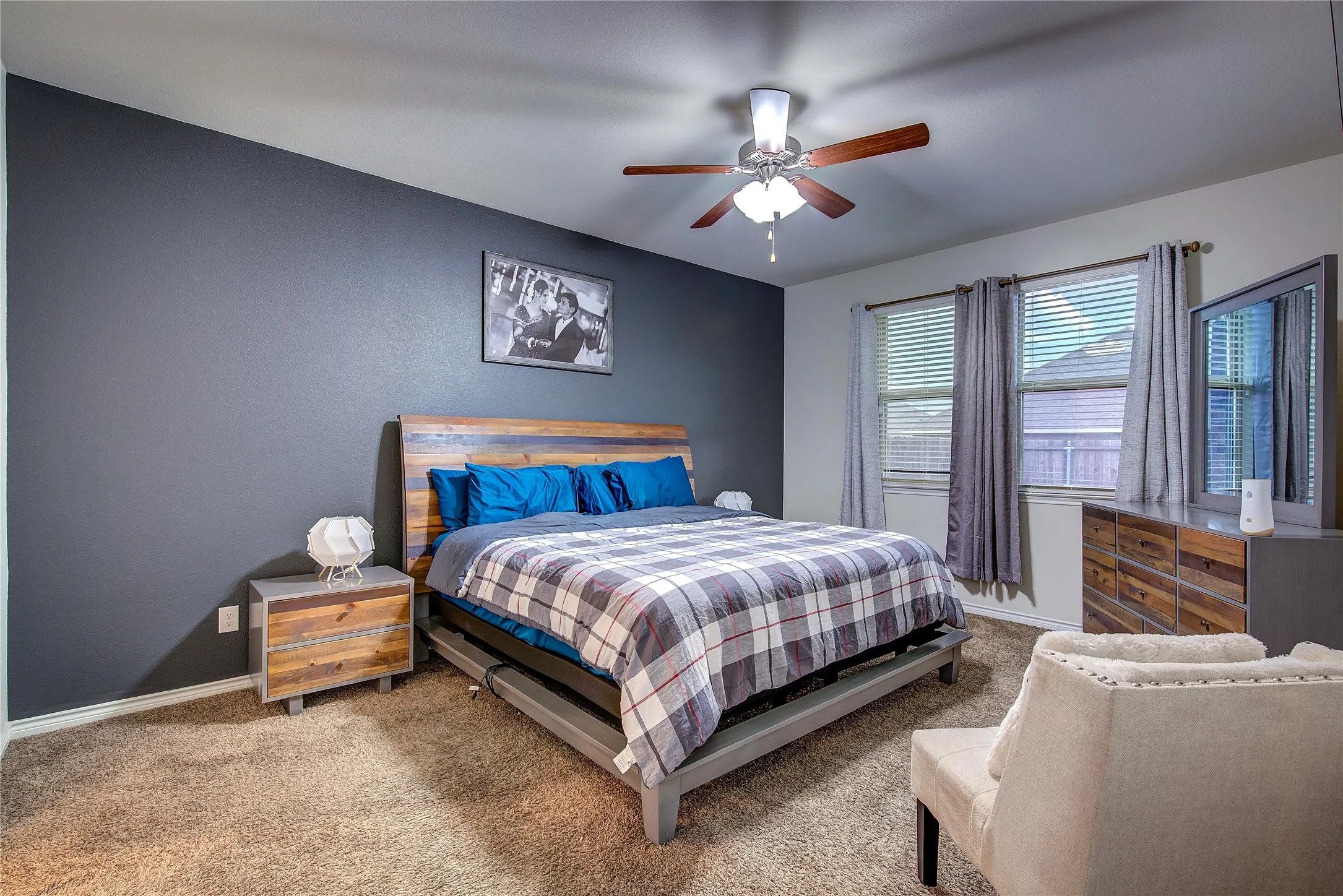 Single Family Residence For Sale in Hunt County , 3217 Honeycomb Way, Royse City, Texas 75189, 4 Bedroom, 3 Bathroom, 2 Garage spaces, 2,478 Sqft, built in 2018, mls#21282461, Real Estate Agent in Royse City, Homes For Sale in Hunt county, Homes For Sale in Royse City, Realtor in Royse City Texas, Real Estate Brokerage Independent Realty Texas, Luminita Cordes Realtor