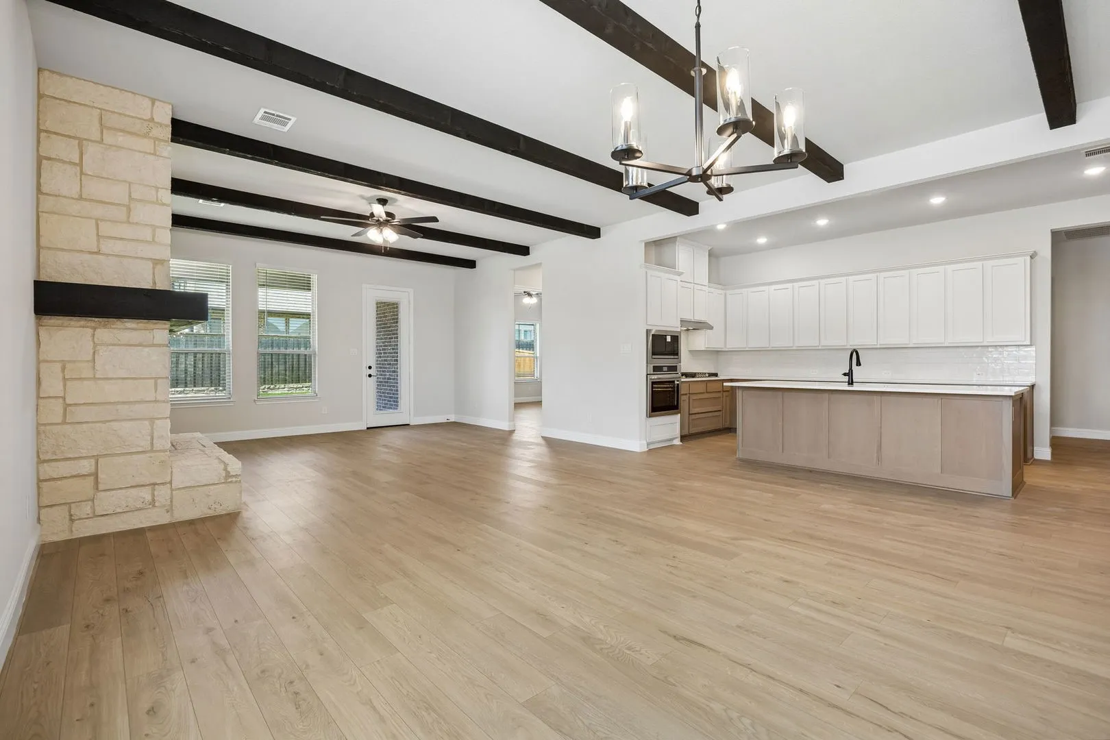 Single Family Residence For Sale in Tarrant County , 7320 Theodore Drive, Arlington, Texas 76002, 4 Bedroom, 4 Bathroom, 3 Garage spaces, 2,466 Sqft, built in 2026, mls#21290864, Real Estate Agent in Arlington, Homes For Sale in Tarrant county, Homes For Sale in Arlington, Realtor in Arlington Texas, Real Estate Brokerage Independent Realty Texas, Luminita Cordes Realtor