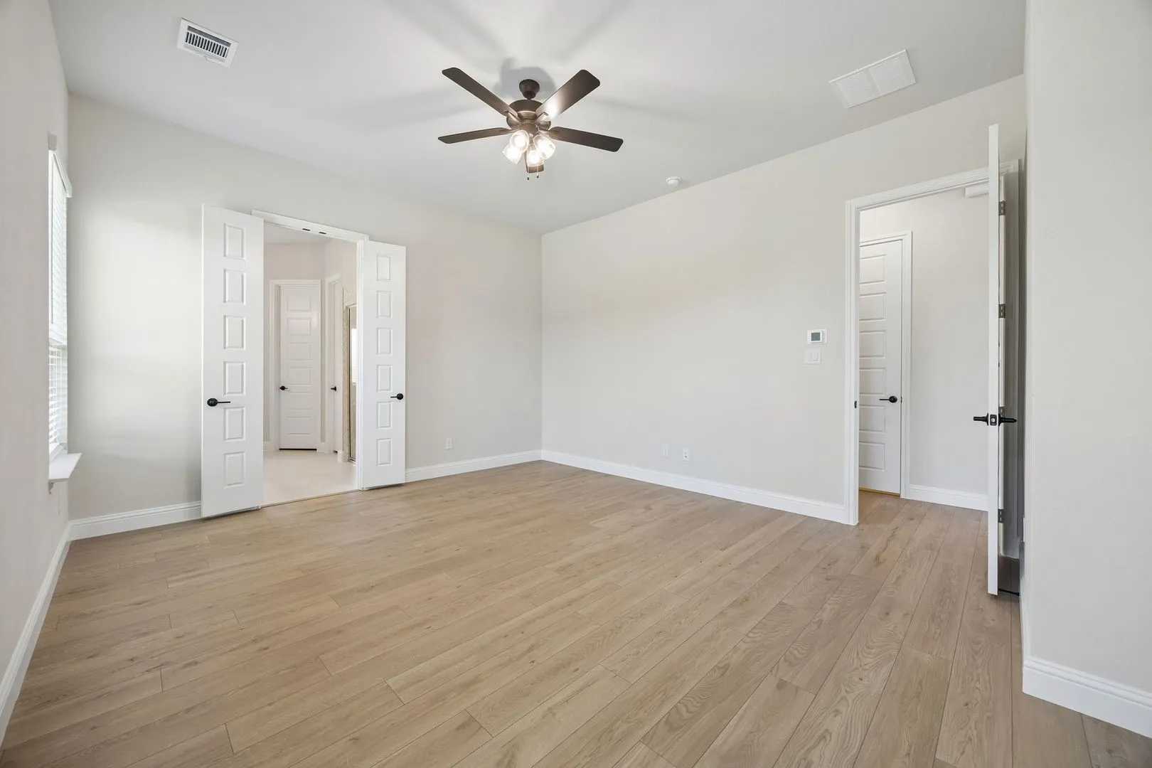 Single Family Residence For Sale in Tarrant County , 7320 Theodore Drive, Arlington, Texas 76002, 4 Bedroom, 4 Bathroom, 3 Garage spaces, 2,466 Sqft, built in 2026, mls#21290864, Real Estate Agent in Arlington, Homes For Sale in Tarrant county, Homes For Sale in Arlington, Realtor in Arlington Texas, Real Estate Brokerage Independent Realty Texas, Luminita Cordes Realtor