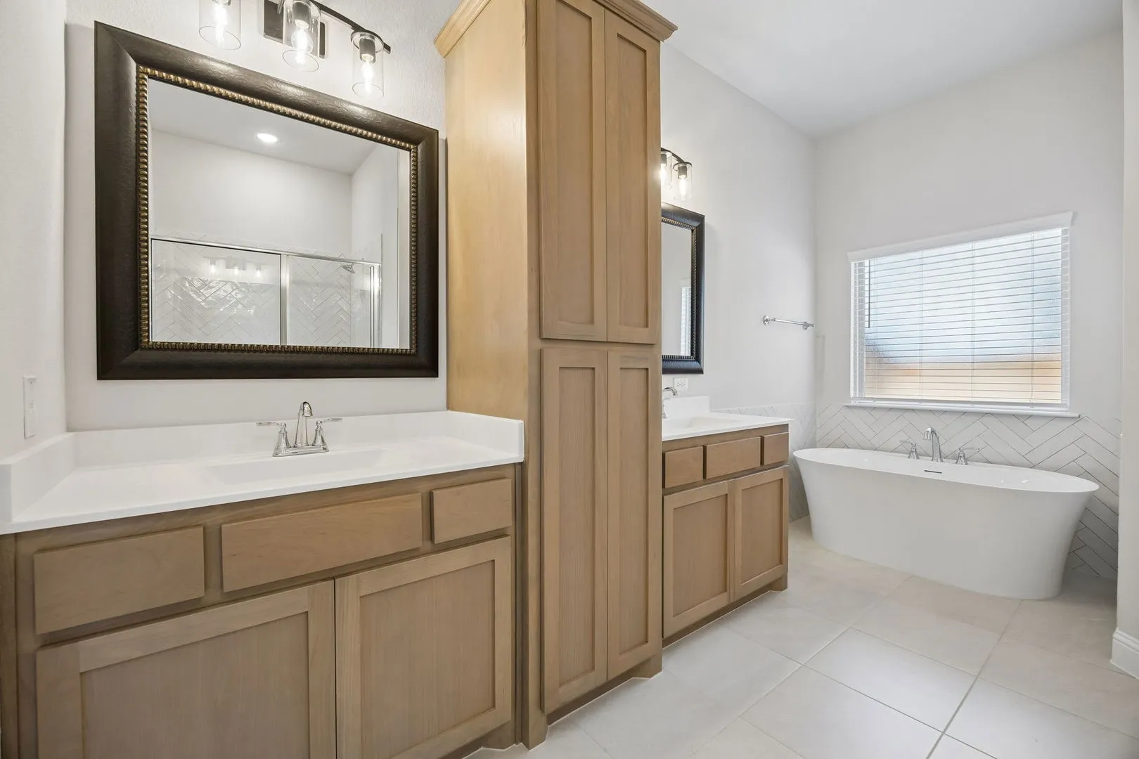 Single Family Residence For Sale in Tarrant County , 7320 Theodore Drive, Arlington, Texas 76002, 4 Bedroom, 4 Bathroom, 3 Garage spaces, 2,466 Sqft, built in 2026, mls#21290864, Real Estate Agent in Arlington, Homes For Sale in Tarrant county, Homes For Sale in Arlington, Realtor in Arlington Texas, Real Estate Brokerage Independent Realty Texas, Luminita Cordes Realtor