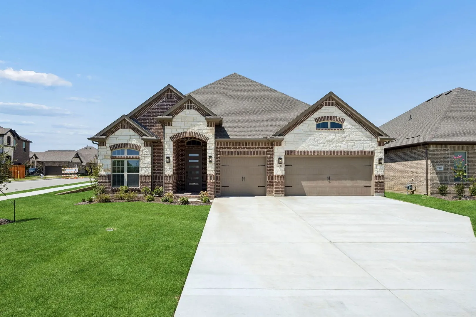 Single Family Residence For Sale in Tarrant County , 7320 Theodore Drive, Arlington, Texas 76002, 4 Bedroom, 4 Bathroom, 3 Garage spaces, 2,466 Sqft, built in 2026, mls#21290864, Real Estate Agent in Arlington, Homes For Sale in Tarrant county, Homes For Sale in Arlington, Realtor in Arlington Texas, Real Estate Brokerage Independent Realty Texas, Luminita Cordes Realtor