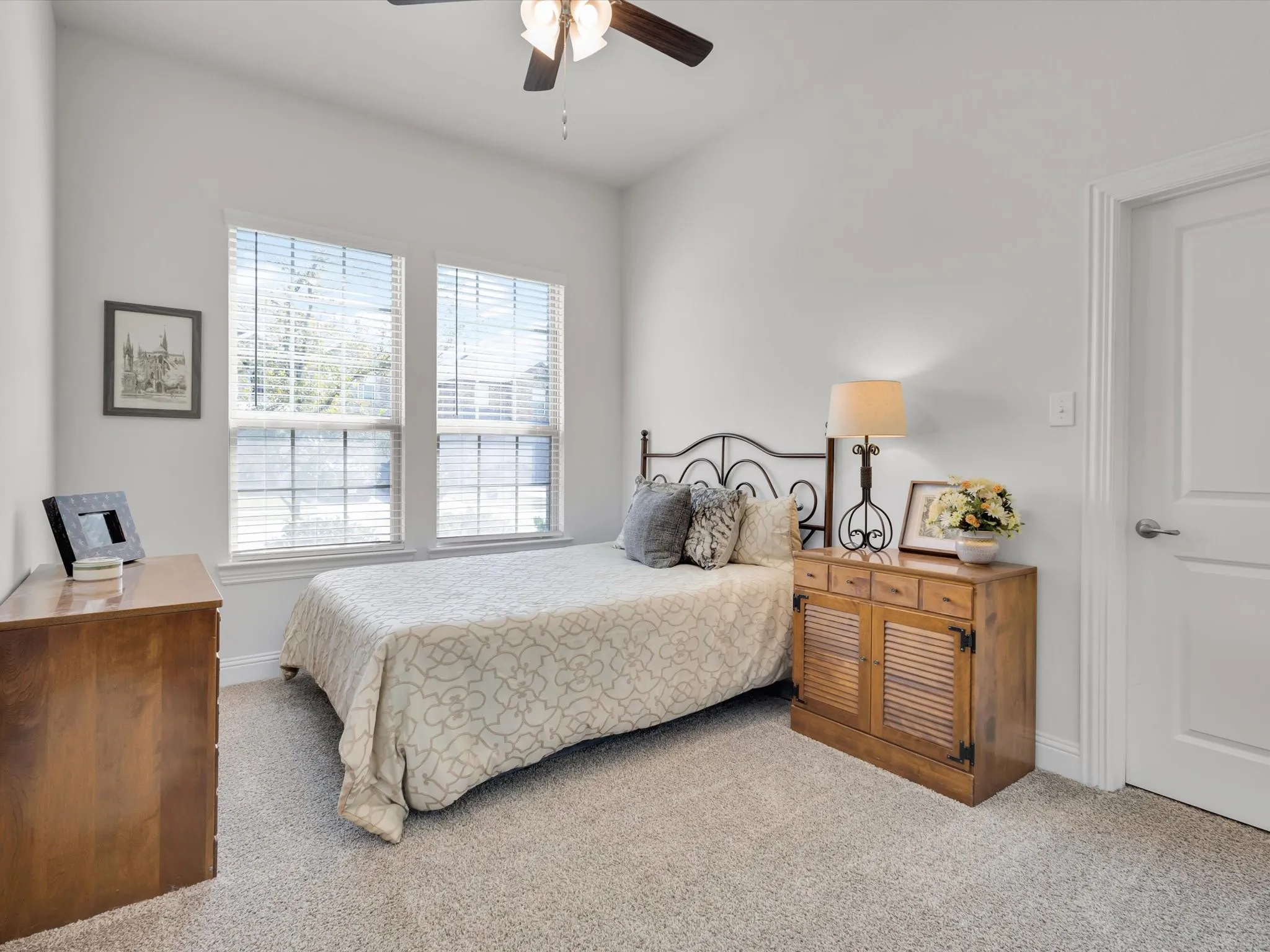 Single Family Residence For Sale in Denton County , 10925 Canyon Mine Drive, Aubrey, Texas 76227, 3 Bedroom, 2 Bathroom, 2 Garage spaces, 1,523 Sqft, built in 2021, mls#21289095, Real Estate Agent in Aubrey, Homes For Sale in Denton county, Homes For Sale in Aubrey, Realtor in Aubrey Texas, Real Estate Brokerage Independent Realty Texas, Luminita Cordes Realtor