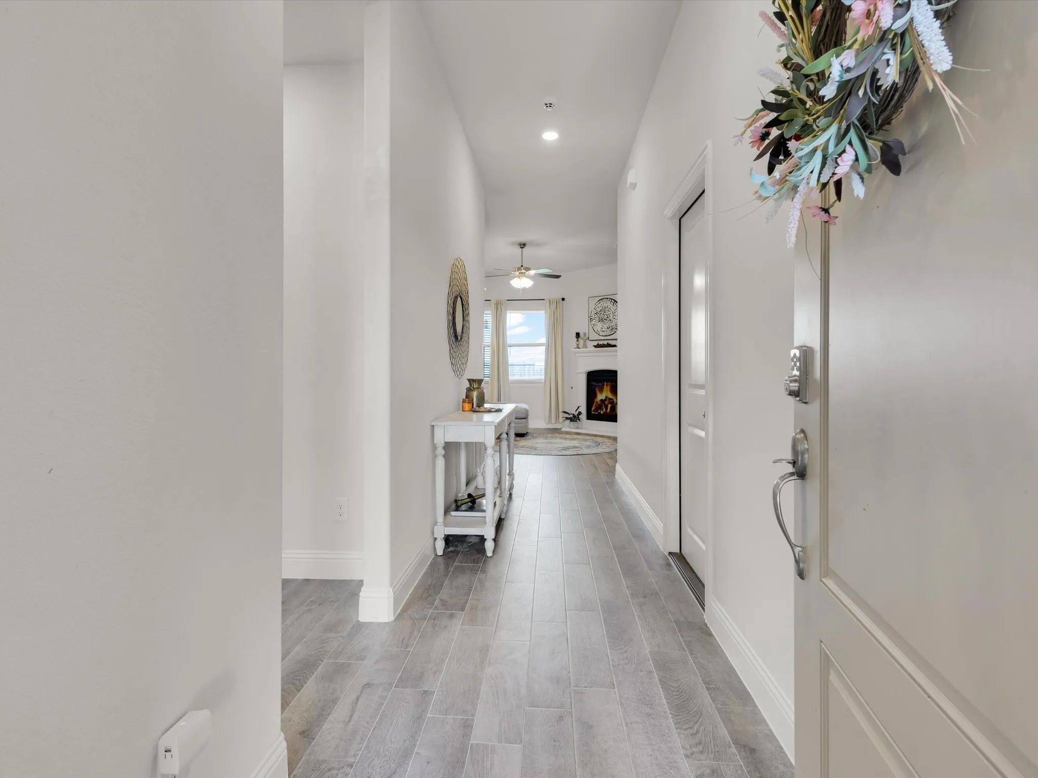 Single Family Residence For Sale in Denton County , 10925 Canyon Mine Drive, Aubrey, Texas 76227, 3 Bedroom, 2 Bathroom, 2 Garage spaces, 1,523 Sqft, built in 2021, mls#21289095, Real Estate Agent in Aubrey, Homes For Sale in Denton county, Homes For Sale in Aubrey, Realtor in Aubrey Texas, Real Estate Brokerage Independent Realty Texas, Luminita Cordes Realtor