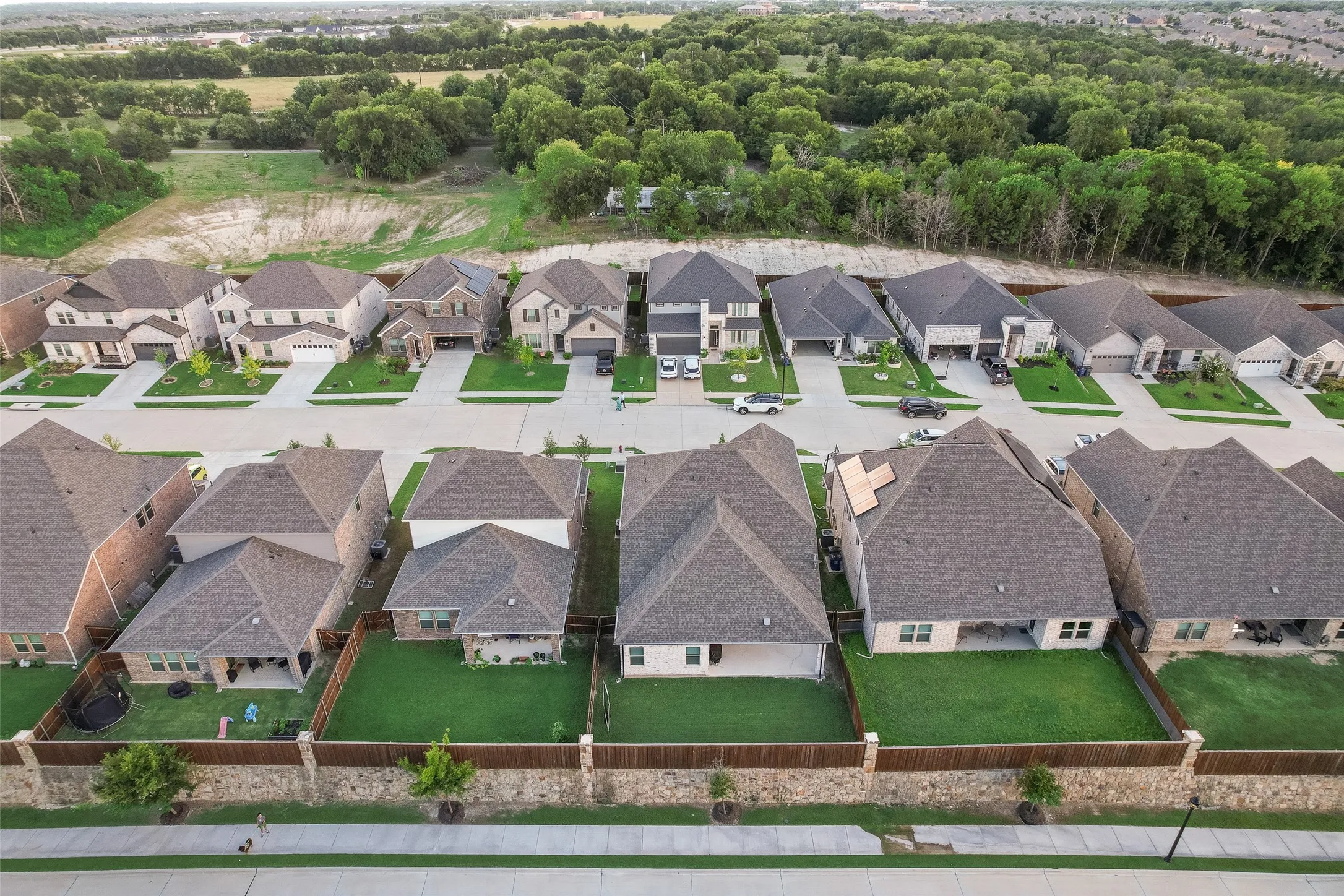 No Backyard Neighbors!