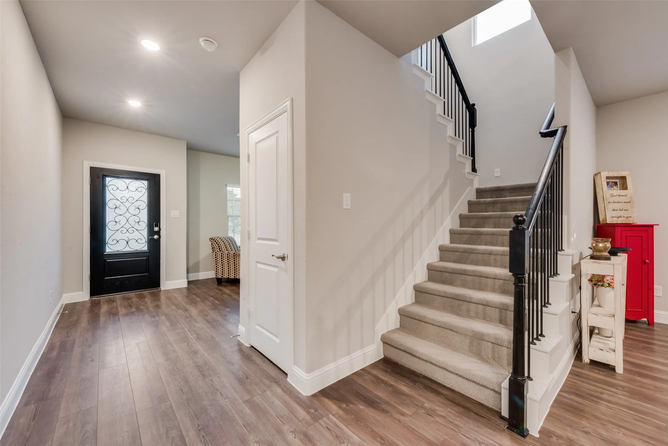 Single Family Residence For Sale in Collin County , 1611 Ironwood Way, Melissa, Texas 75454, 4 Bedroom, 4 Bathroom, 2 Garage spaces, 3,103 Sqft, built in 2022, mls#21286088, Real Estate Agent in Melissa, Homes For Sale in Collin county, Homes For Sale in Melissa, Realtor in Melissa Texas, Real Estate Brokerage Independent Realty Texas, Luminita Cordes Realtor