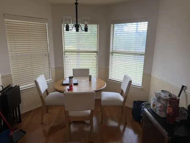 Single Family Residence For Sale in Bell County , 3012 Red Oak Drive, Belton, Texas 76513, 3 Bedrooms, 2 Bathrooms, 2 Garage spaces, 2,012 Sqft, built in 1992, Price $372,250, mls#21290762, Real Estate Agent in Belton, Homes For Sale in Bell county, Homes For Sale in Belton, Realtor in Belton Texas, Real Estate Brokerage Independent Realty Texas, Luminita Cordes Realtor