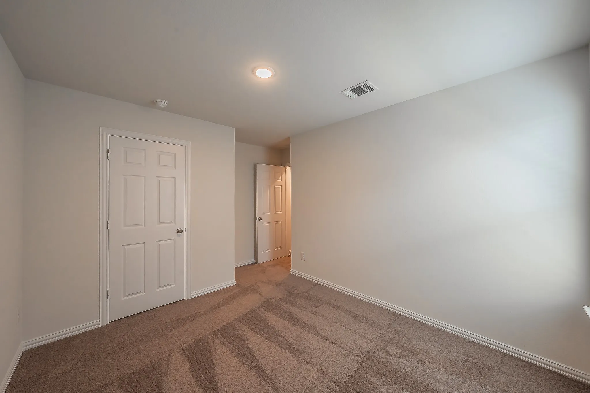 Single Family Residence For Sale in Johnson County , 433 Rose Avenue, Cleburne, Texas 76033, 4 Bedroom, 2 Bathroom, 2 Garage spaces, 1,763 Sqft, built in 2024, mls#21289876, Real Estate Agent in Cleburne, Homes For Sale in Johnson county, Homes For Sale in Cleburne, Realtor in Cleburne Texas, Real Estate Brokerage Independent Realty Texas, Luminita Cordes Realtor