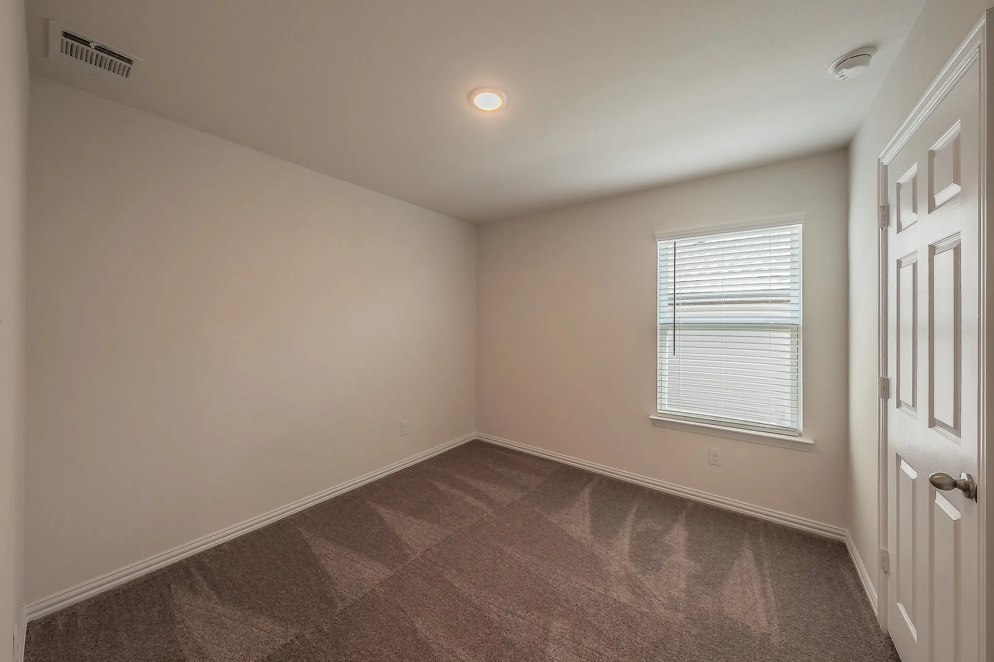 Single Family Residence For Sale in Johnson County , 433 Rose Avenue, Cleburne, Texas 76033, 4 Bedroom, 2 Bathroom, 2 Garage spaces, 1,763 Sqft, built in 2024, mls#21289876, Real Estate Agent in Cleburne, Homes For Sale in Johnson county, Homes For Sale in Cleburne, Realtor in Cleburne Texas, Real Estate Brokerage Independent Realty Texas, Luminita Cordes Realtor