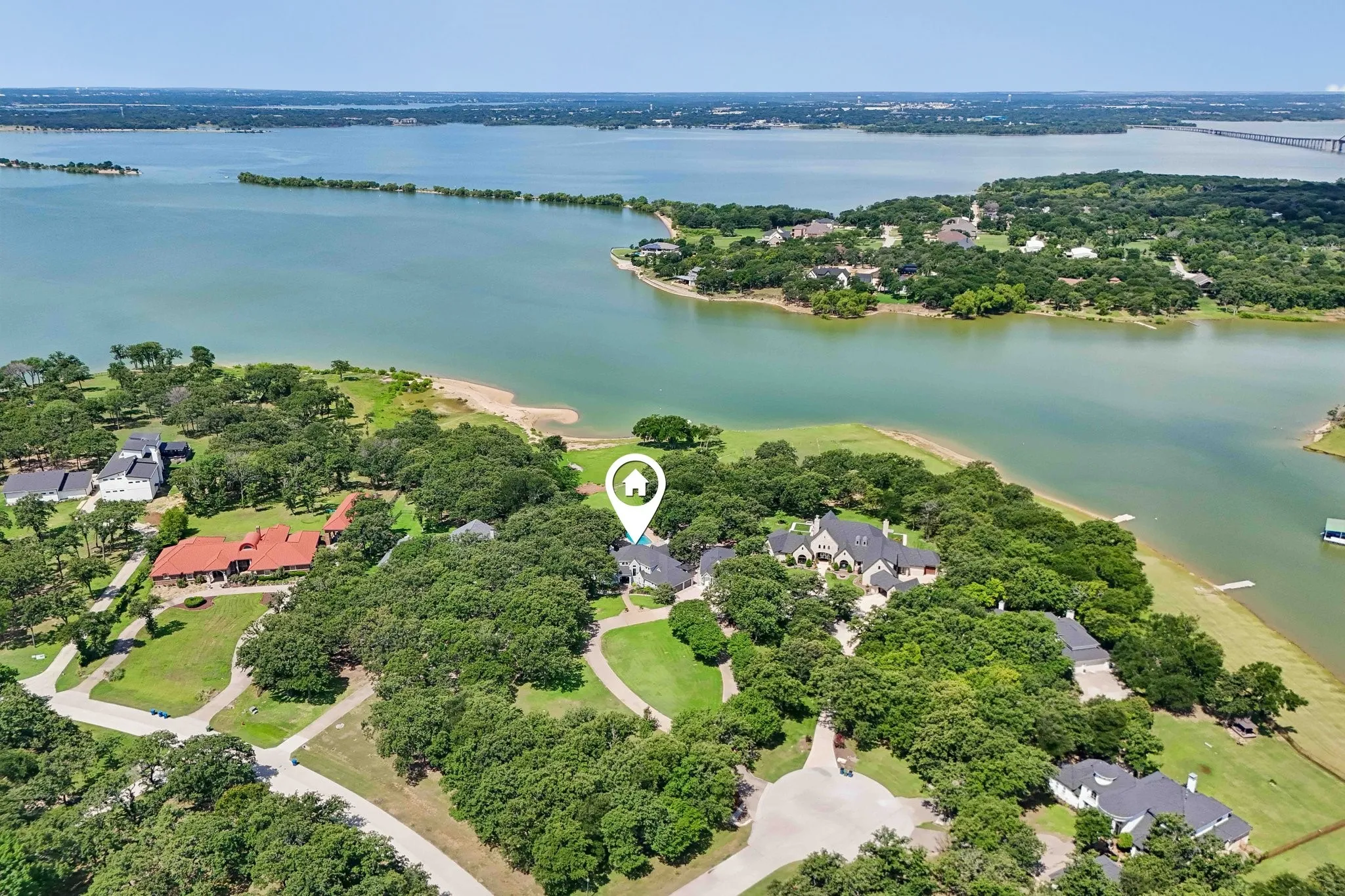 Single Family Residence For Sale in Denton County , 823 Carrie Court, Lakewood Village, Texas 75068, 4 Bedroom, 3 Bathroom, 9 Garage spaces, 3,879 Sqft, built in 1996, mls#21290134, Real Estate Agent in Lakewood Village, Homes For Sale in Denton county, Homes For Sale in Lakewood Village, Realtor in Lakewood Village Texas, Real Estate Brokerage Independent Realty Texas, Luminita Cordes Realtor