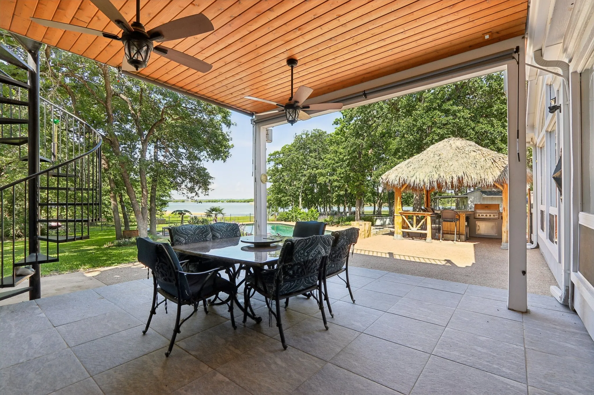 Single Family Residence For Sale in Denton County , 823 Carrie Court, Lakewood Village, Texas 75068, 4 Bedroom, 3 Bathroom, 9 Garage spaces, 3,879 Sqft, built in 1996, mls#21290134, Real Estate Agent in Lakewood Village, Homes For Sale in Denton county, Homes For Sale in Lakewood Village, Realtor in Lakewood Village Texas, Real Estate Brokerage Independent Realty Texas, Luminita Cordes Realtor