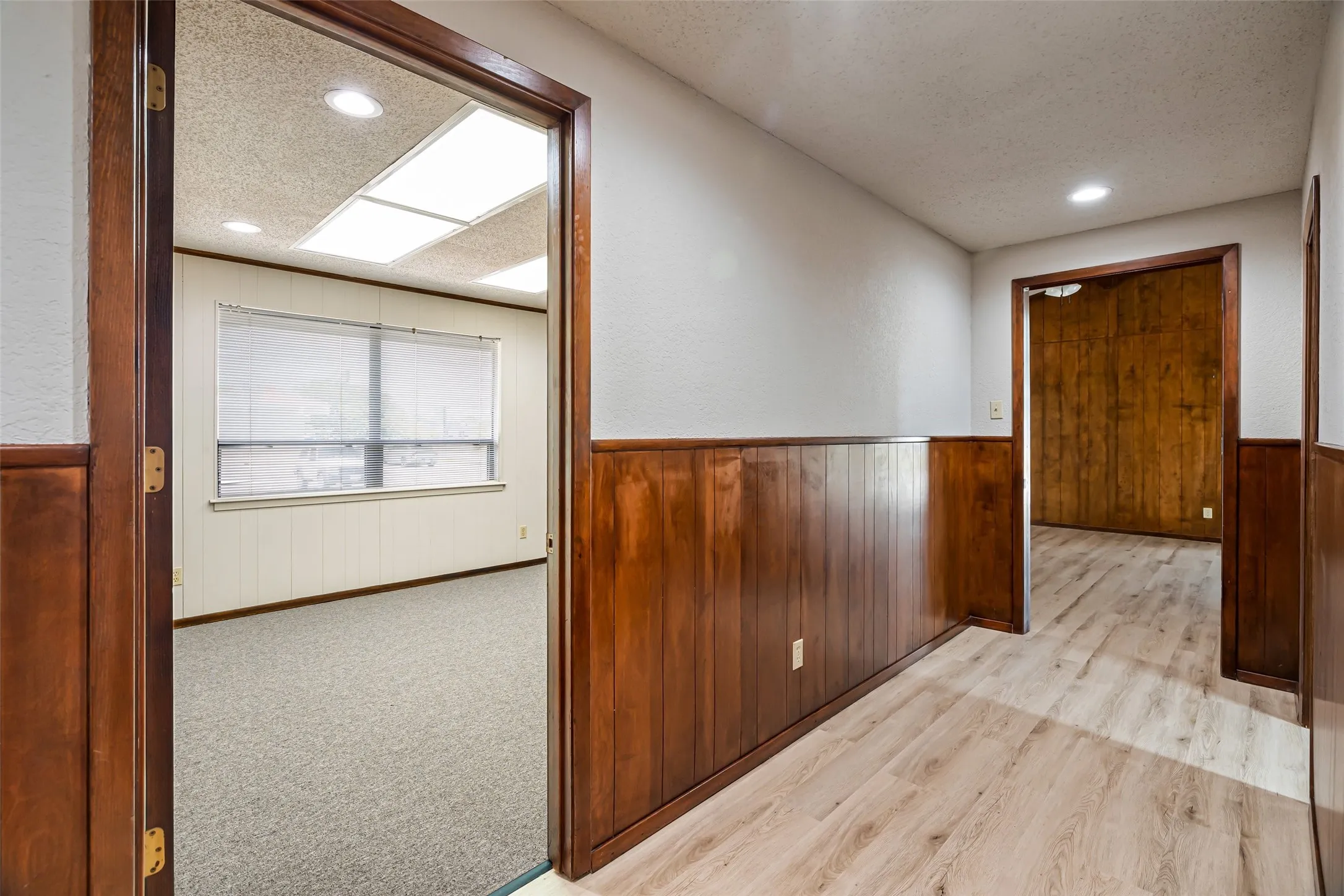 Office For Sale in Johnson County , 1512 Crestridge Drive, Cleburne, Texas 76033, 0, 0, Garage spaces, 0 Sqft, built in 1972, Price $449,500, mls#21290902, Real Estate Agent in Cleburne, Homes For Sale in Johnson county, Homes For Sale in Cleburne, Realtor in Cleburne Texas, Real Estate Brokerage Independent Realty Texas, Luminita Cordes Realtor