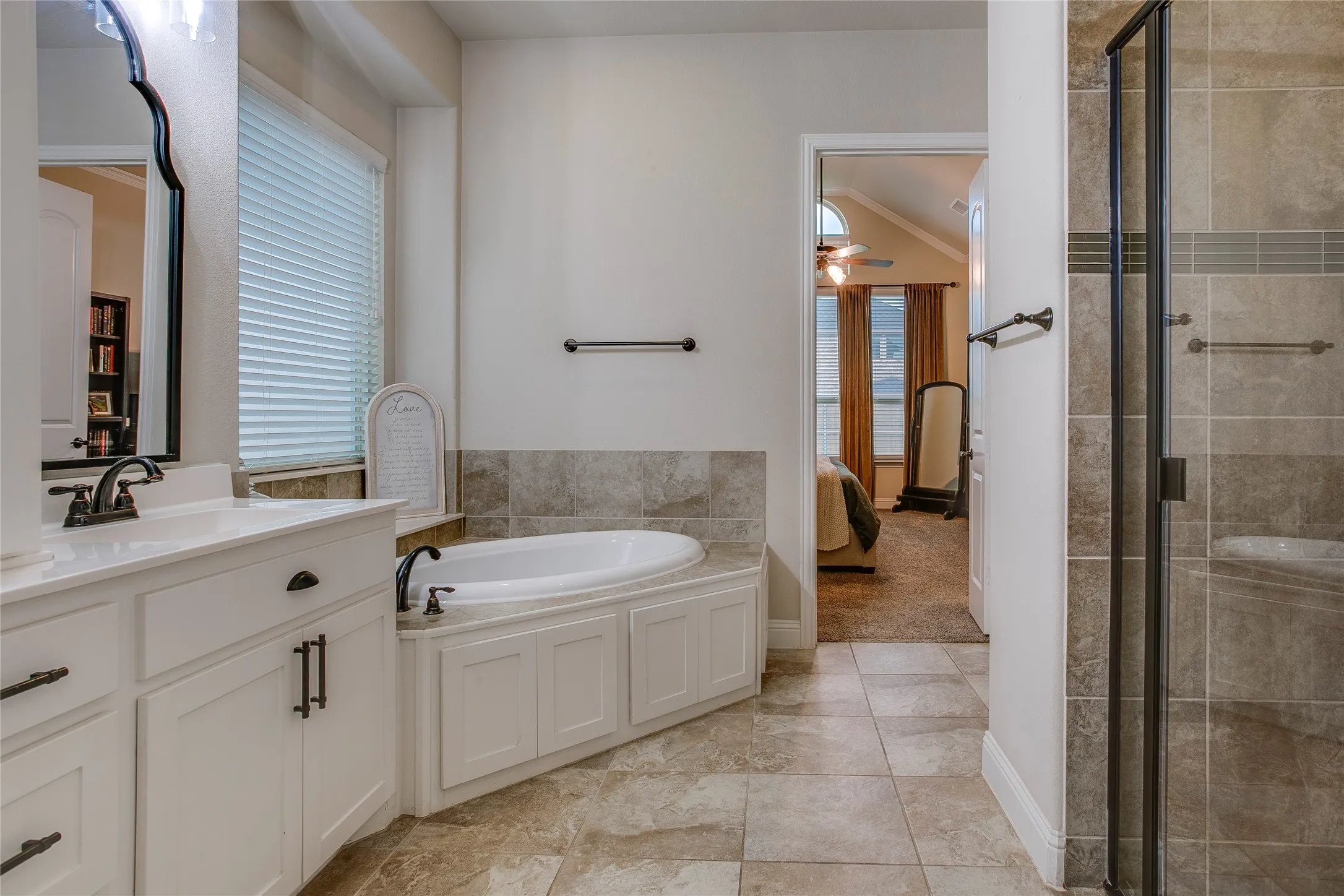 Single Family Residence For Sale in Denton County , 1209 Yarrow Street, Little Elm, Texas 75068, 4 Bedroom, 3 Bathroom, 2 Garage spaces, 2,824 Sqft, built in 2018, mls#21264561, Real Estate Agent in Little Elm, Homes For Sale in Denton county, Homes For Sale in Little Elm, Realtor in Little Elm Texas, Real Estate Brokerage Independent Realty Texas, Luminita Cordes Realtor