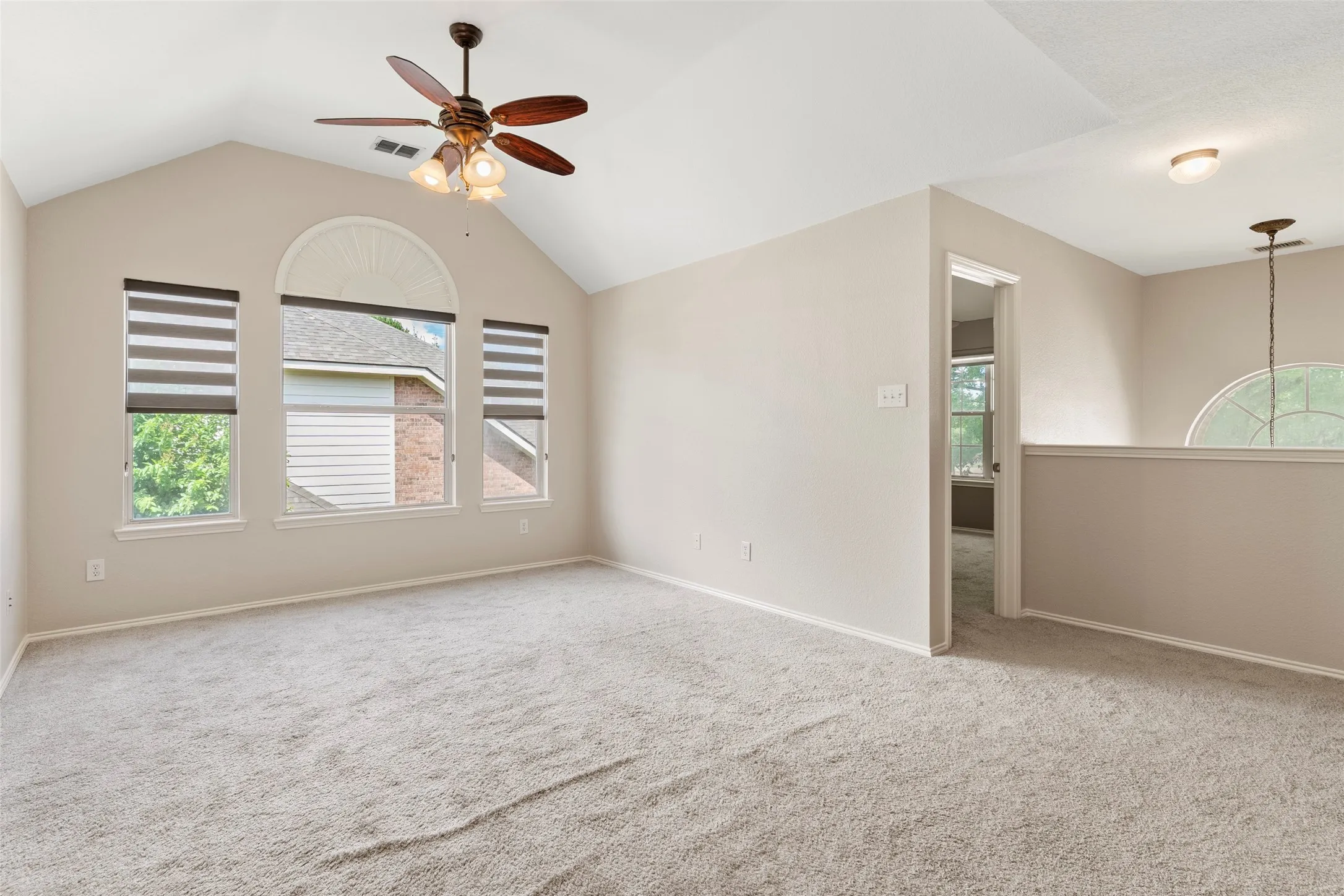Single Family Residence For Sale in Collin County , 4333 Waskom Drive, Plano, Texas 75024, 4 Bedroom, 3 Bathroom, 2 Garage spaces, 2,505 Sqft, built in 2001, mls#21290834, Real Estate Agent in Plano, Homes For Sale in Collin county, Homes For Sale in Plano, Realtor in Plano Texas, Real Estate Brokerage Independent Realty Texas, Luminita Cordes Realtor