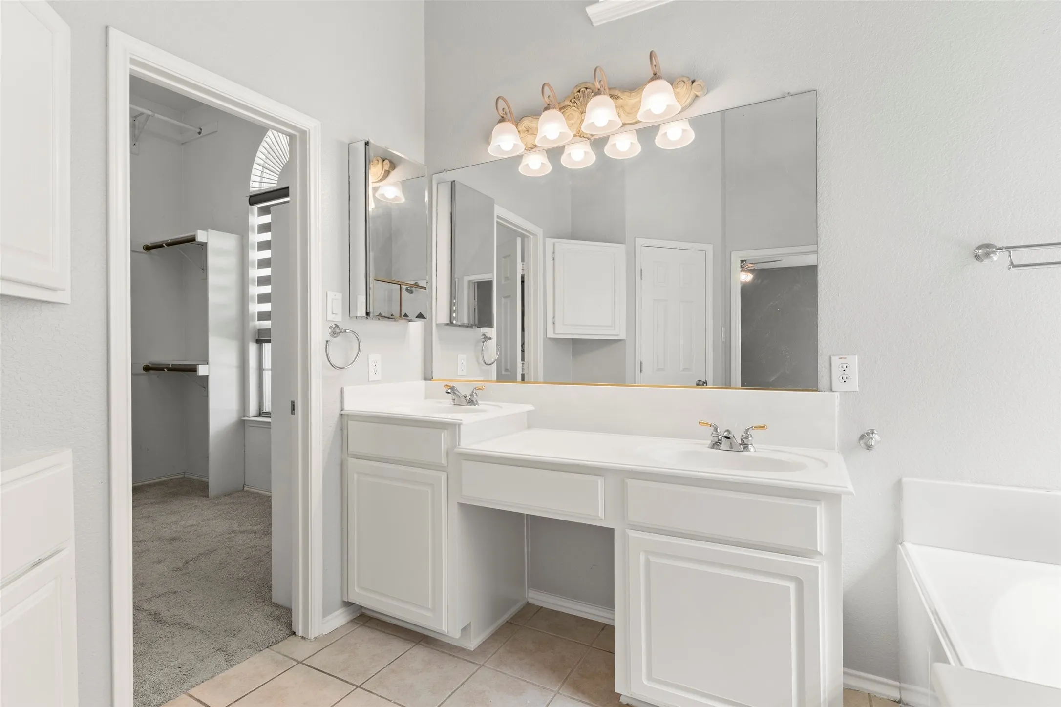 Single Family Residence For Sale in Collin County , 4333 Waskom Drive, Plano, Texas 75024, 4 Bedroom, 3 Bathroom, 2 Garage spaces, 2,505 Sqft, built in 2001, mls#21290834, Real Estate Agent in Plano, Homes For Sale in Collin county, Homes For Sale in Plano, Realtor in Plano Texas, Real Estate Brokerage Independent Realty Texas, Luminita Cordes Realtor