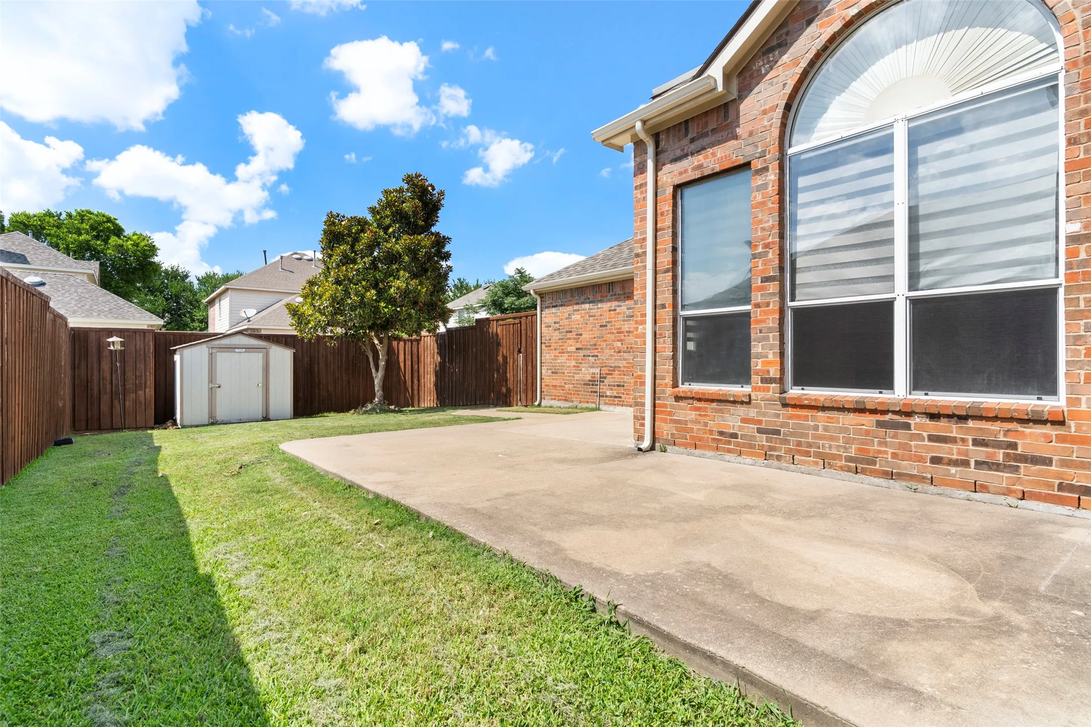 Single Family Residence For Sale in Collin County , 4333 Waskom Drive, Plano, Texas 75024, 4 Bedroom, 3 Bathroom, 2 Garage spaces, 2,505 Sqft, built in 2001, mls#21290834, Real Estate Agent in Plano, Homes For Sale in Collin county, Homes For Sale in Plano, Realtor in Plano Texas, Real Estate Brokerage Independent Realty Texas, Luminita Cordes Realtor