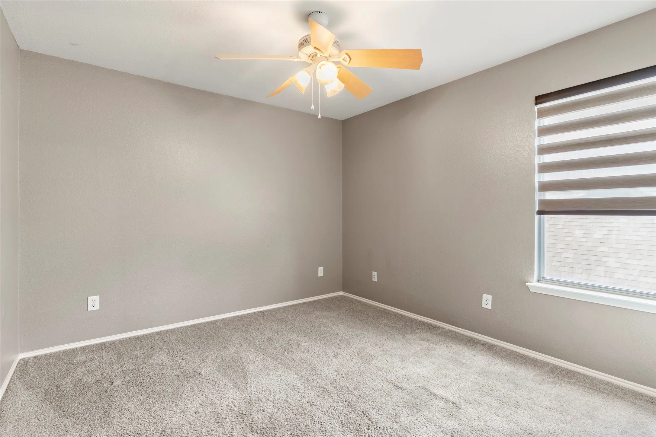 Single Family Residence For Sale in Collin County , 4333 Waskom Drive, Plano, Texas 75024, 4 Bedroom, 3 Bathroom, 2 Garage spaces, 2,505 Sqft, built in 2001, mls#21290834, Real Estate Agent in Plano, Homes For Sale in Collin county, Homes For Sale in Plano, Realtor in Plano Texas, Real Estate Brokerage Independent Realty Texas, Luminita Cordes Realtor