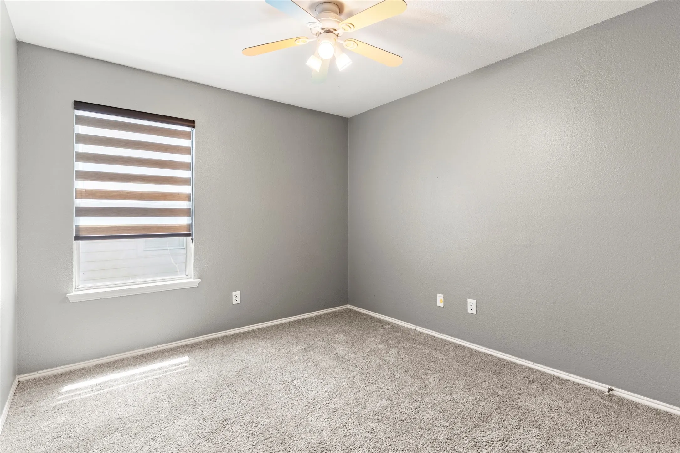 Single Family Residence For Sale in Collin County , 4333 Waskom Drive, Plano, Texas 75024, 4 Bedroom, 3 Bathroom, 2 Garage spaces, 2,505 Sqft, built in 2001, mls#21290834, Real Estate Agent in Plano, Homes For Sale in Collin county, Homes For Sale in Plano, Realtor in Plano Texas, Real Estate Brokerage Independent Realty Texas, Luminita Cordes Realtor