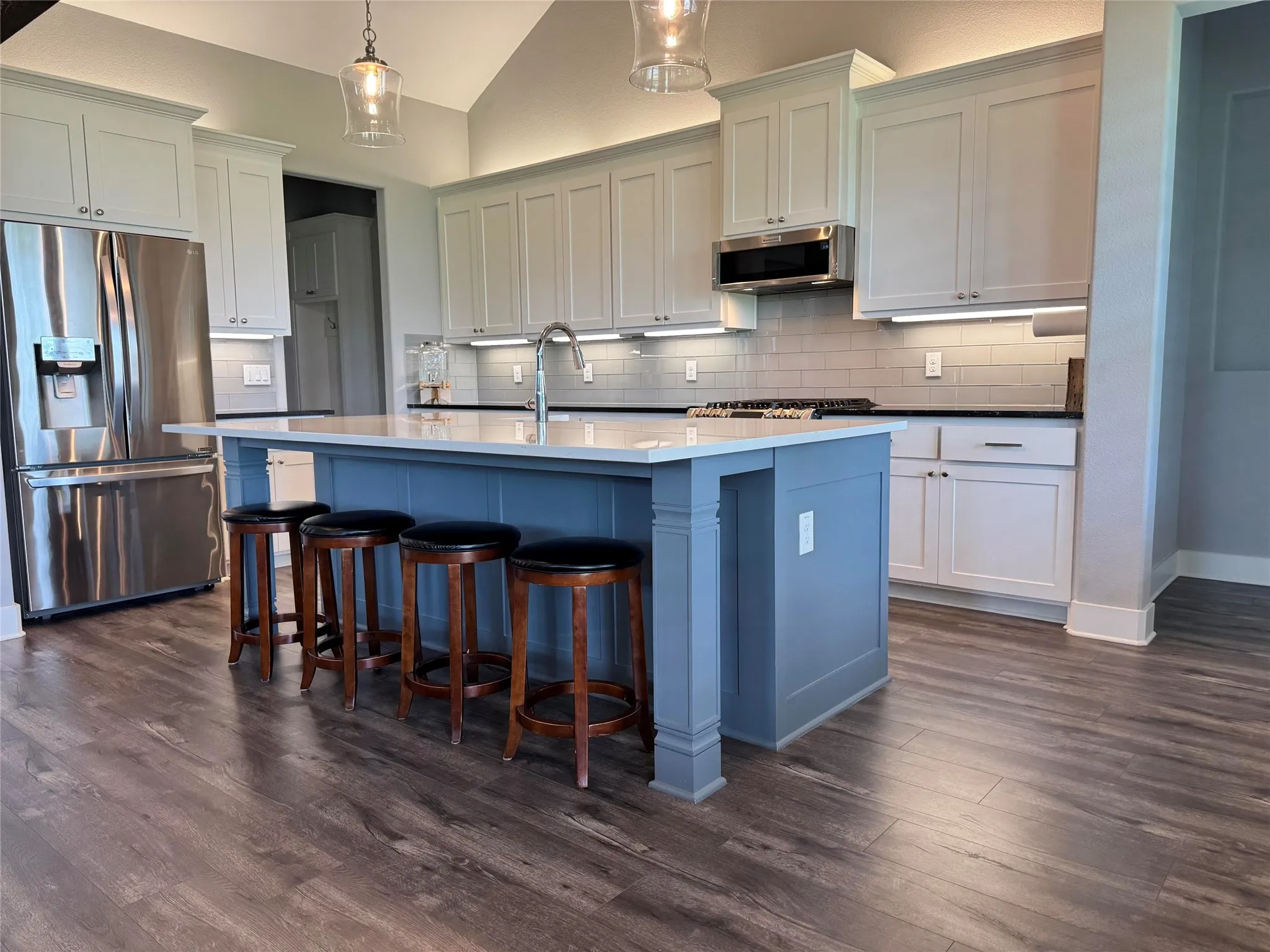 Single Family Residence For Sale in Collin County , 1615 County Road 1106, Anna, Texas 75409, 4 Bedroom, 3 Bathroom, 3 Garage spaces, 2,476 Sqft, built in 2020, mls#21290812, Real Estate Agent in Anna, Homes For Sale in Collin county, Homes For Sale in Anna, Realtor in Anna Texas, Real Estate Brokerage Independent Realty Texas, Luminita Cordes Realtor