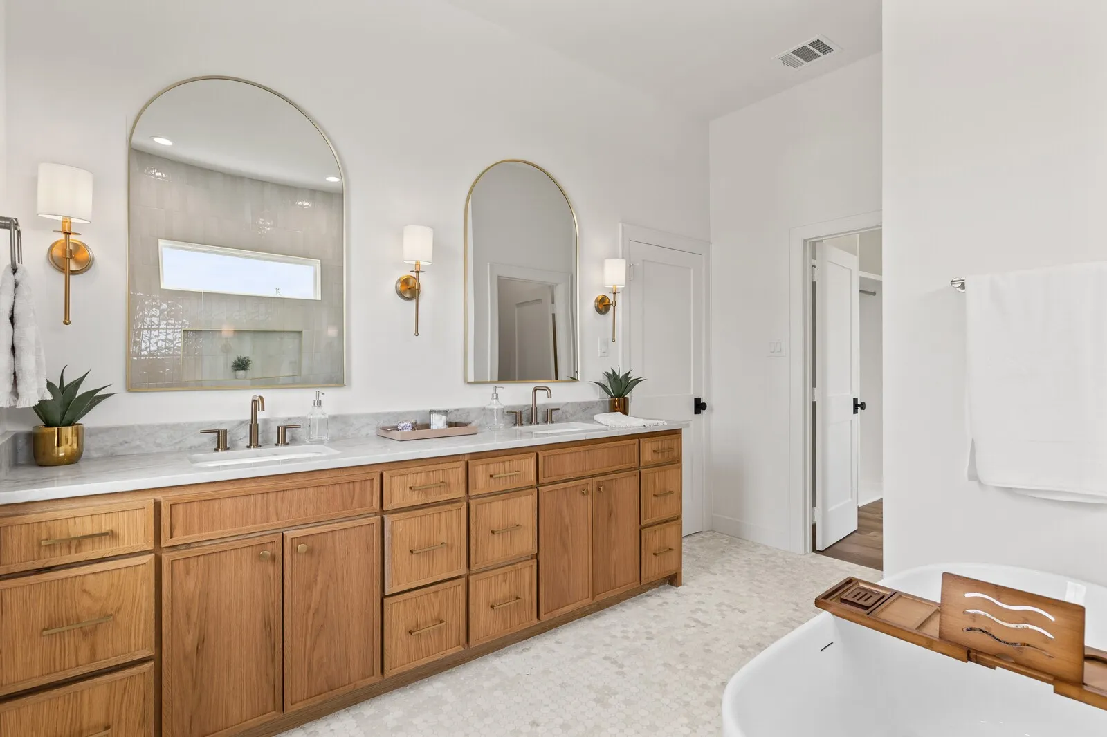 Single Family Residence For Sale in Mc Lennan County , 132 Paddle Boat Court, Robinson, Texas 76706, 4 Bedroom, 3 Bathroom, 2 Garage spaces, 2,425 Sqft, built in 2026, mls#21287490, Real Estate Agent in Robinson, Homes For Sale in Mc Lennan county, Homes For Sale in Robinson, Realtor in Robinson Texas, Real Estate Brokerage Independent Realty Texas, Luminita Cordes Realtor