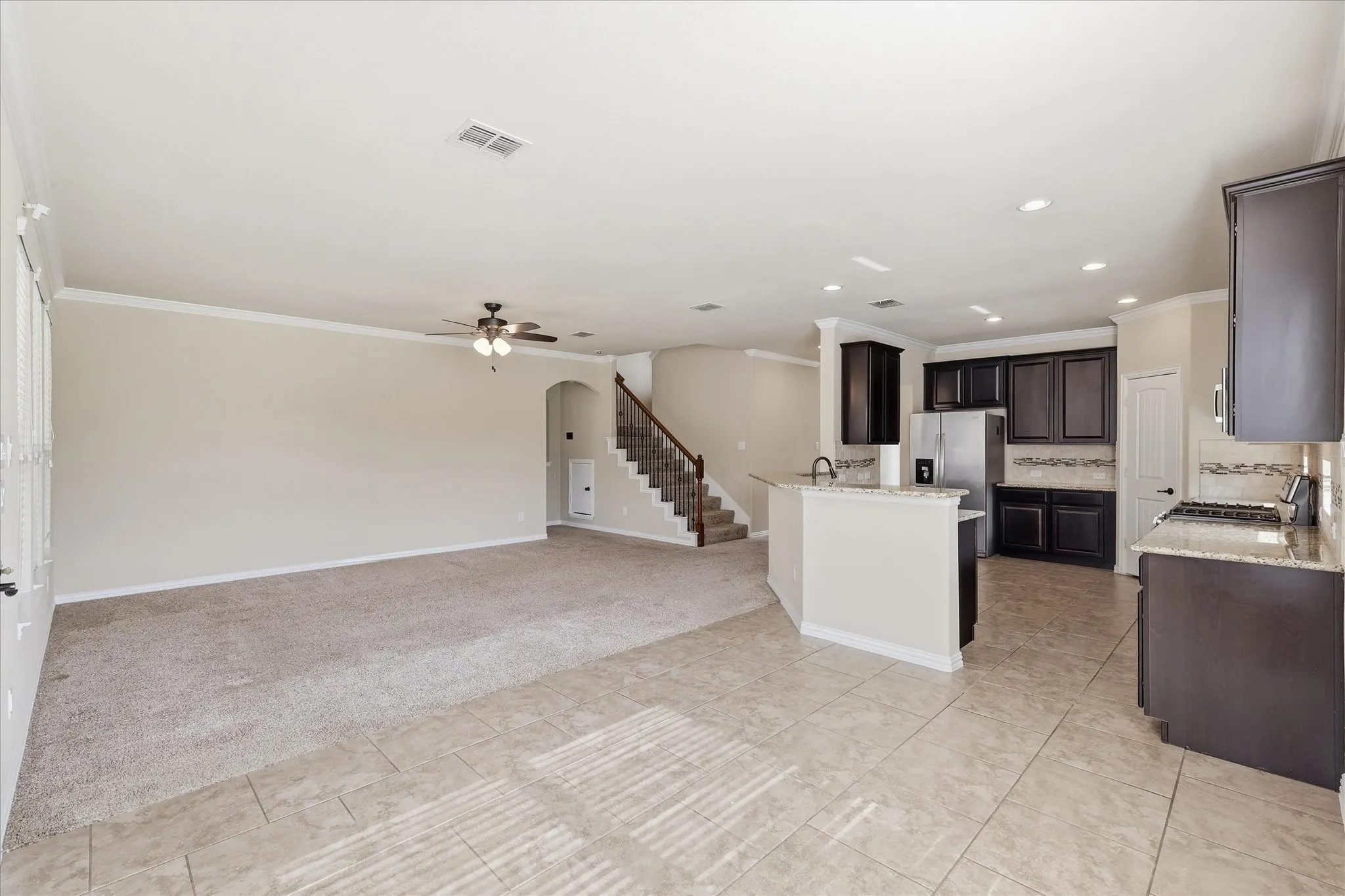 Single Family Residence For Sale in Collin County , 12001 Tobosa Circle, Mc Kinney, Texas 75071, 4 Bedroom, 4 Bathroom, 2 Garage spaces, 2,705 Sqft, built in 2013, mls#21284550, Real Estate Agent in Mc Kinney, Homes For Sale in Collin county, Homes For Sale in Mc Kinney, Realtor in Mc Kinney Texas, Real Estate Brokerage Independent Realty Texas, Luminita Cordes Realtor