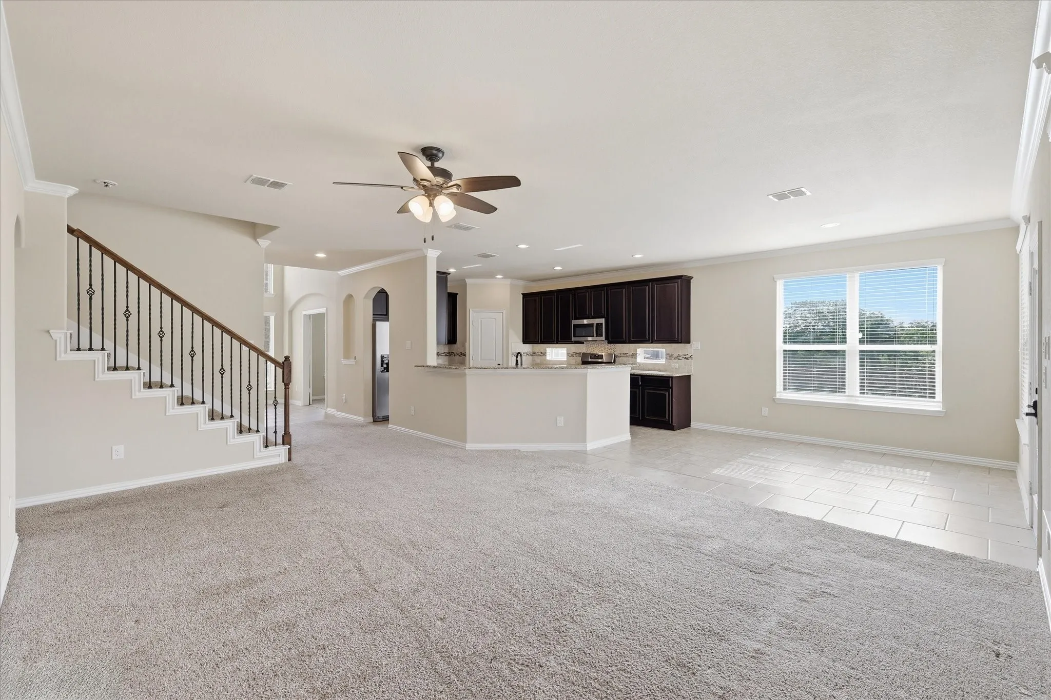 Single Family Residence For Sale in Collin County , 12001 Tobosa Circle, Mc Kinney, Texas 75071, 4 Bedroom, 4 Bathroom, 2 Garage spaces, 2,705 Sqft, built in 2013, mls#21284550, Real Estate Agent in Mc Kinney, Homes For Sale in Collin county, Homes For Sale in Mc Kinney, Realtor in Mc Kinney Texas, Real Estate Brokerage Independent Realty Texas, Luminita Cordes Realtor