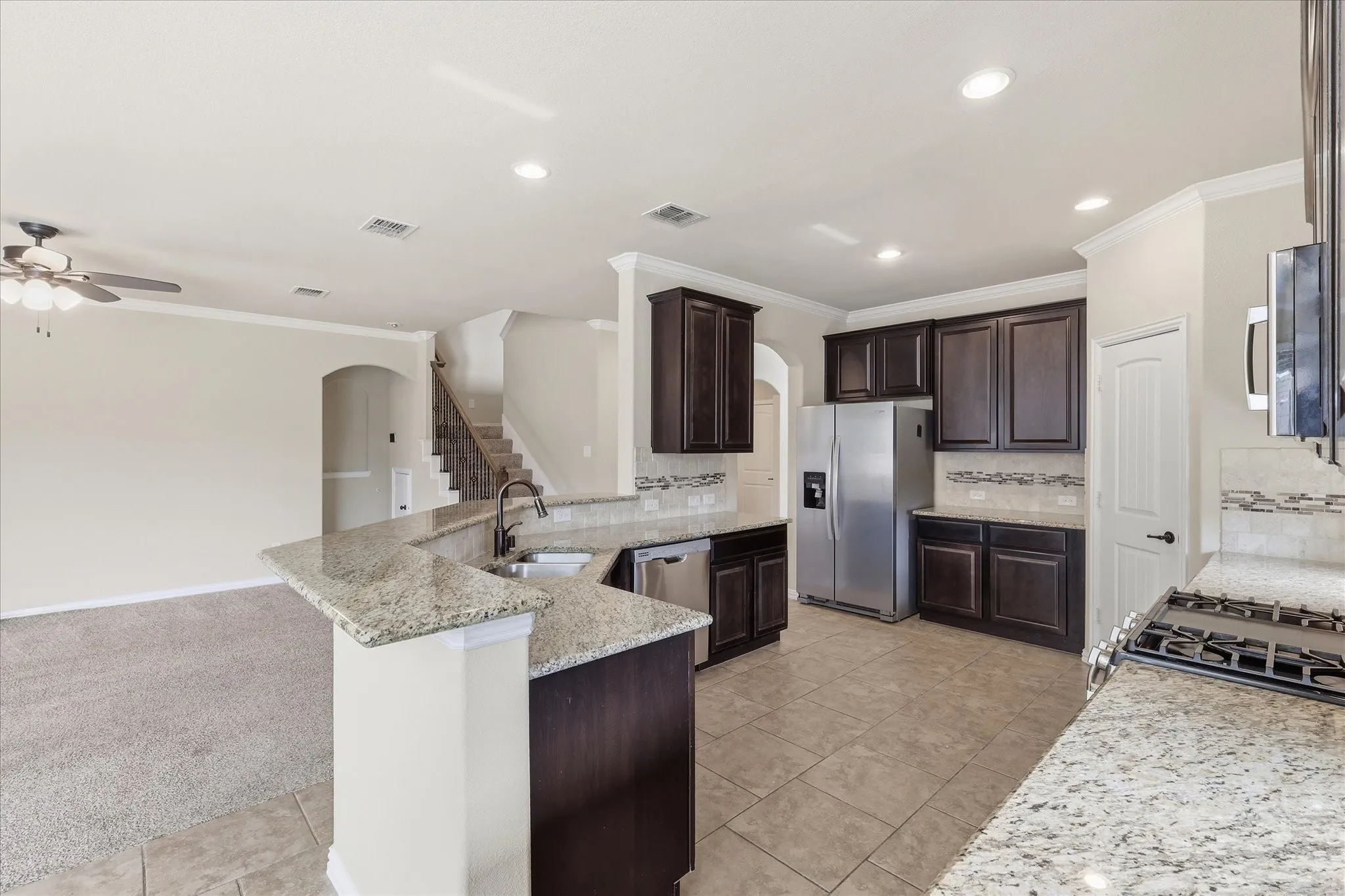 Single Family Residence For Sale in Collin County , 12001 Tobosa Circle, Mc Kinney, Texas 75071, 4 Bedroom, 4 Bathroom, 2 Garage spaces, 2,705 Sqft, built in 2013, mls#21284550, Real Estate Agent in Mc Kinney, Homes For Sale in Collin county, Homes For Sale in Mc Kinney, Realtor in Mc Kinney Texas, Real Estate Brokerage Independent Realty Texas, Luminita Cordes Realtor