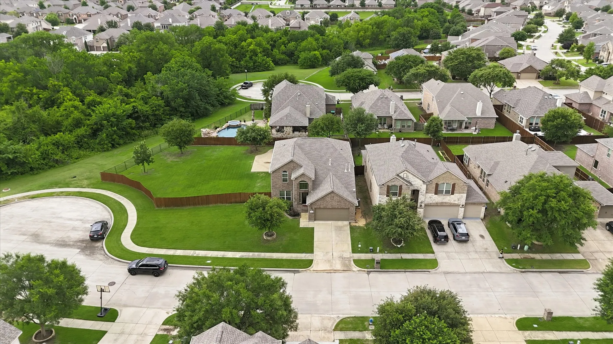 Single Family Residence For Sale in Collin County , 12001 Tobosa Circle, Mc Kinney, Texas 75071, 4 Bedroom, 4 Bathroom, 2 Garage spaces, 2,705 Sqft, built in 2013, mls#21284550, Real Estate Agent in Mc Kinney, Homes For Sale in Collin county, Homes For Sale in Mc Kinney, Realtor in Mc Kinney Texas, Real Estate Brokerage Independent Realty Texas, Luminita Cordes Realtor
