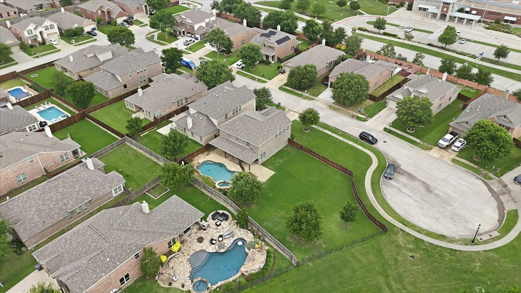 Single Family Residence For Sale in Collin County , 12001 Tobosa Circle, Mc Kinney, Texas 75071, 4 Bedroom, 4 Bathroom, 2 Garage spaces, 2,705 Sqft, built in 2013, mls#21284550, Real Estate Agent in Mc Kinney, Homes For Sale in Collin county, Homes For Sale in Mc Kinney, Realtor in Mc Kinney Texas, Real Estate Brokerage Independent Realty Texas, Luminita Cordes Realtor