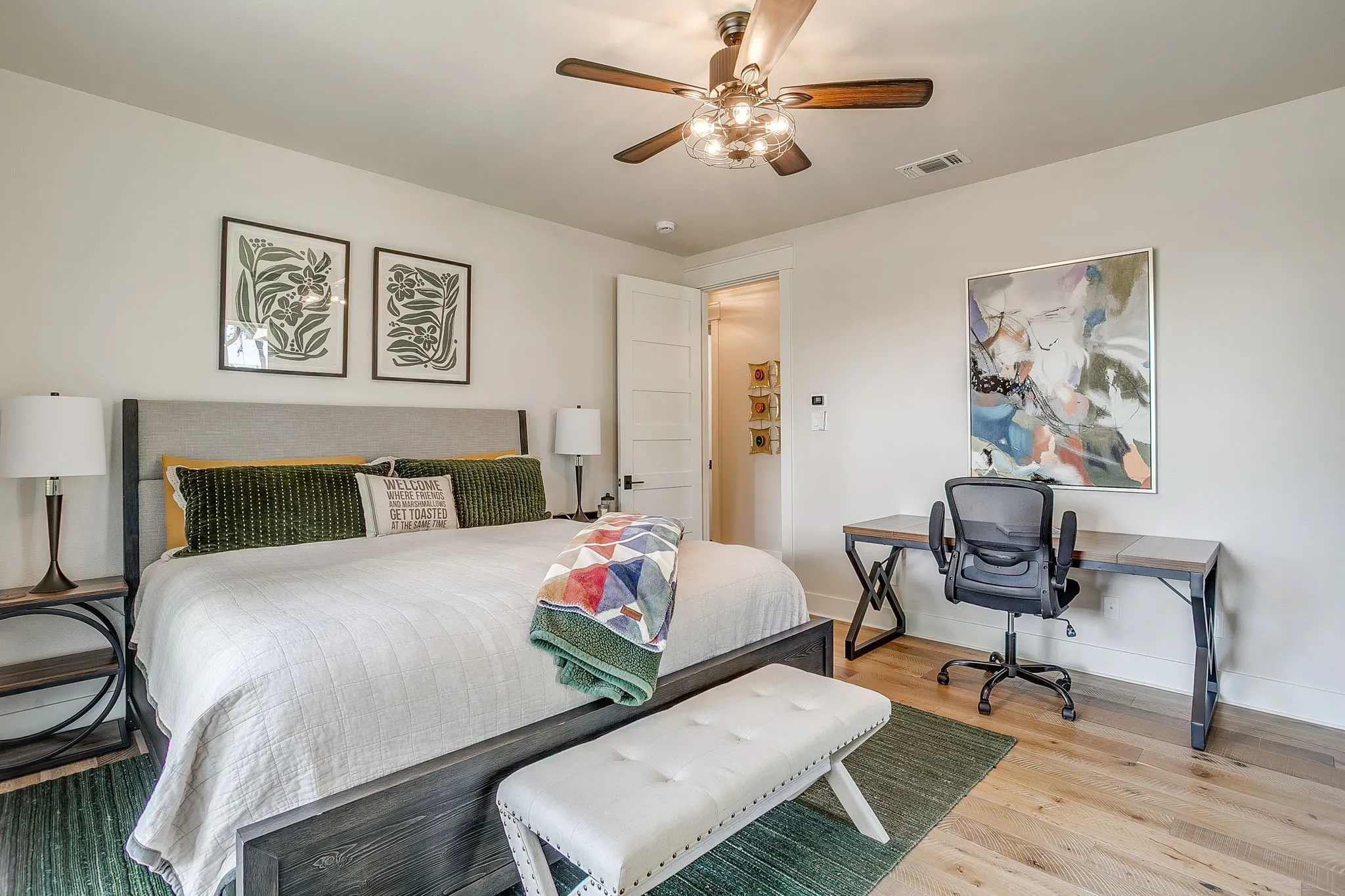 Single Family Residence For Sale in Parker County , 1410 Ellis Road, Weatherford, Texas 76088, 3 Bedroom, 2 Bathroom, 2 Garage spaces, 2,104 Sqft, built in 2005, mls#21290956, Real Estate Agent in Weatherford, Homes For Sale in Parker county, Homes For Sale in Weatherford, Realtor in Weatherford Texas, Real Estate Brokerage Independent Realty Texas, Luminita Cordes Realtor