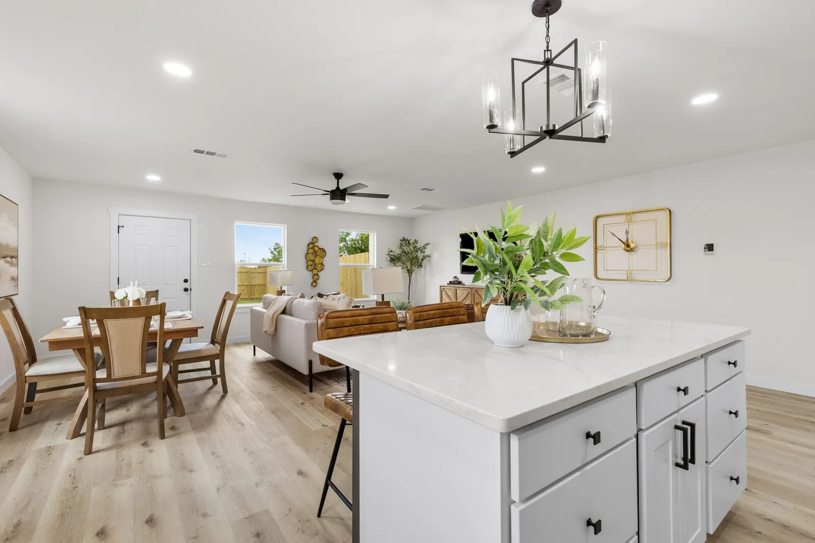 Townhouse For Sale in Mc Lennan County , 516 Paso Fino Street 101, Robinson, Texas 76706, 4 Bedroom, 3 Bathroom, 2 Garage spaces, 1,501 Sqft, built in 2026, mls#21287509, Real Estate Agent in Robinson, Homes For Sale in Mc Lennan county, Homes For Sale in Robinson, Realtor in Robinson Texas, Real Estate Brokerage Independent Realty Texas, Luminita Cordes Realtor