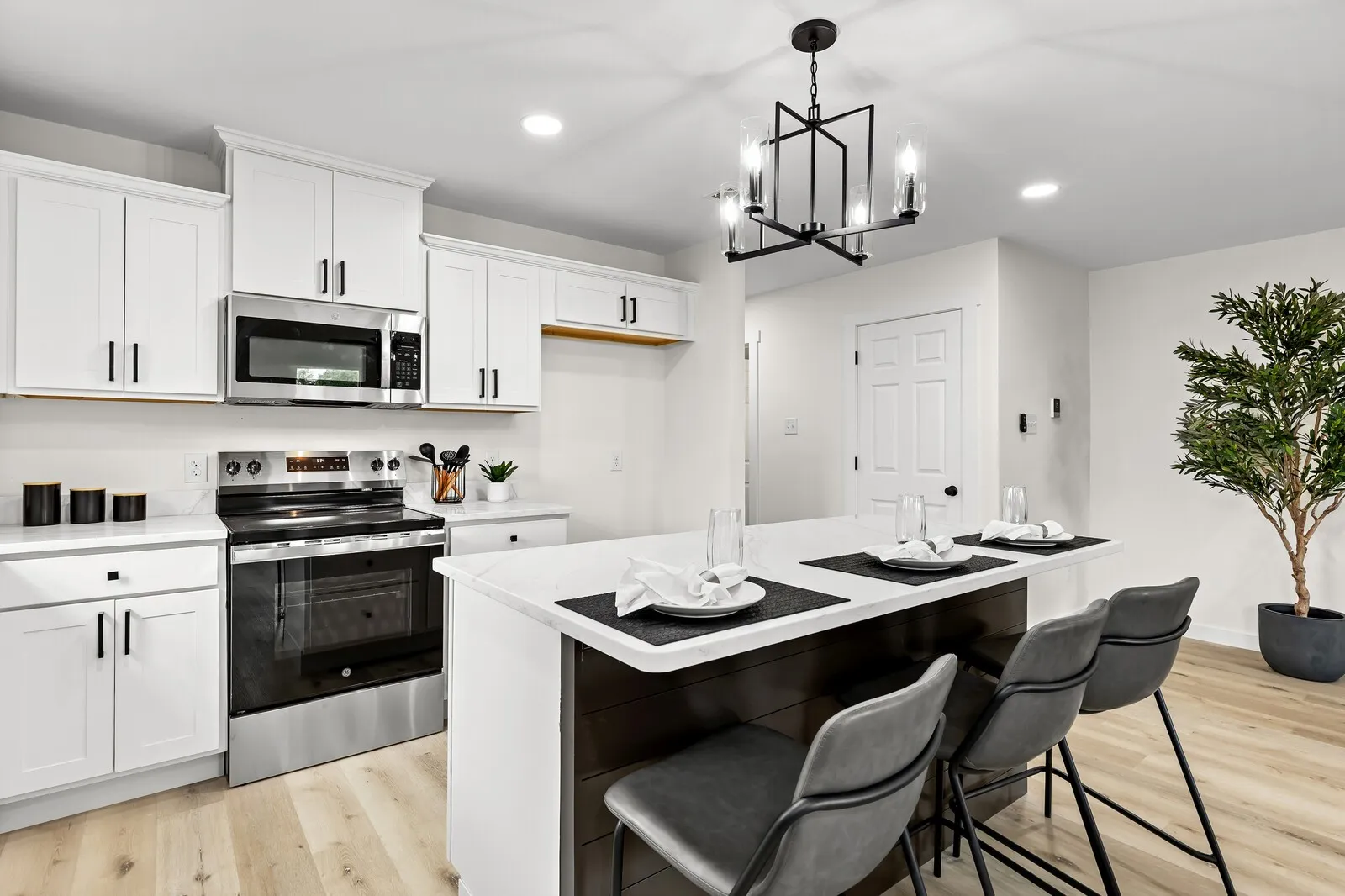 Townhouse For Sale in Mc Lennan County , 516 Paso Fino Street 102, Robinson, Texas 76706, 4 Bedrooms, 3 Bathrooms, 2 Garage spaces, 1,501 Sqft, built in 2026, Price $299,900, mls#21287517, Real Estate Agent in Robinson, Homes For Sale in Mc Lennan county, Homes For Sale in Robinson, Realtor in Robinson Texas, Real Estate Brokerage Independent Realty Texas, Luminita Cordes Realtor